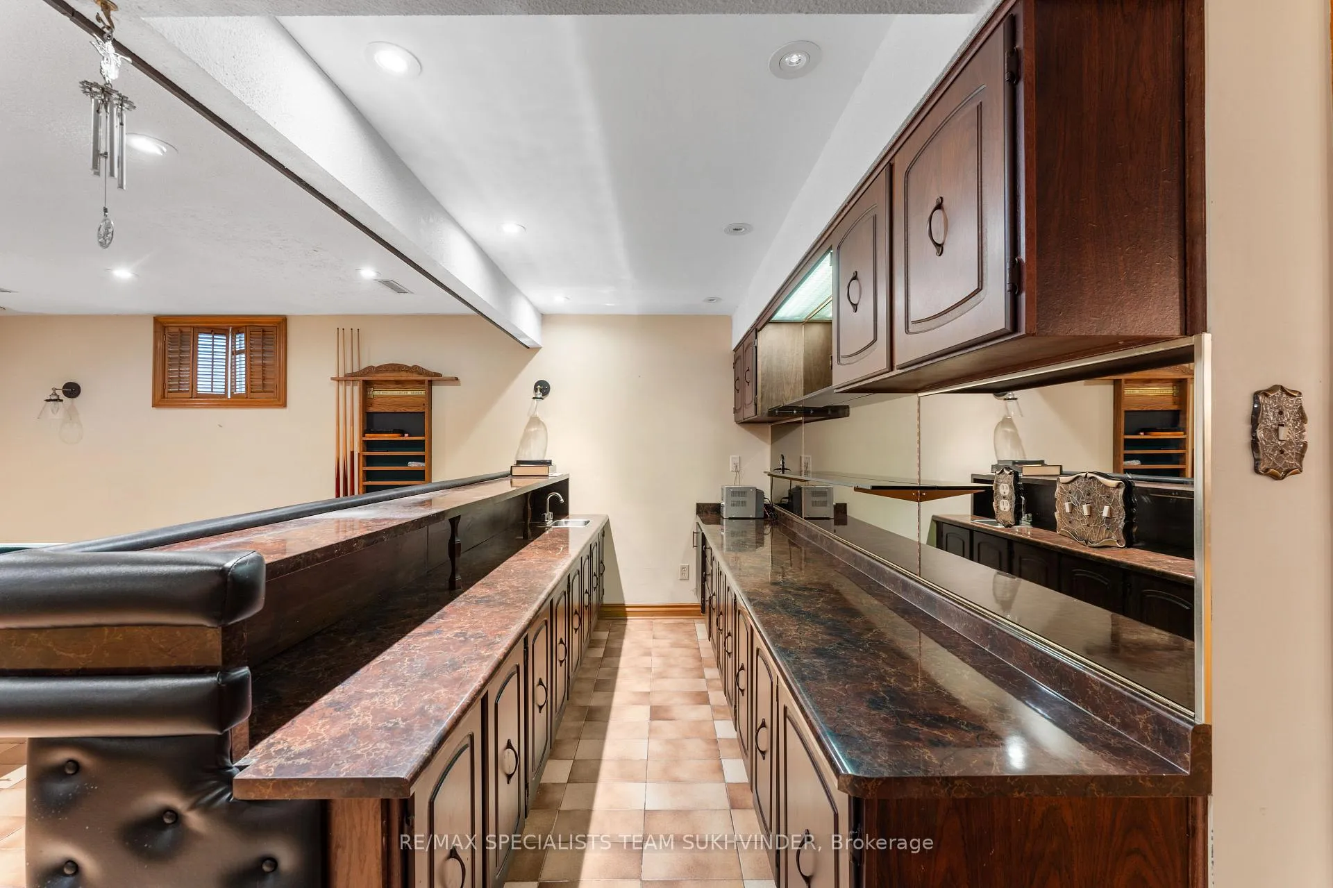 Photo 9 of 445 Warren Road, King, King City — HOMEH