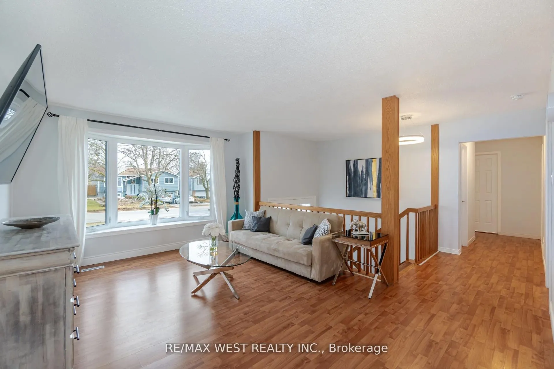 Photo 1 of Unit Upper, 75 Wright Crescent, Caledon, Bolton North — HOMEH
