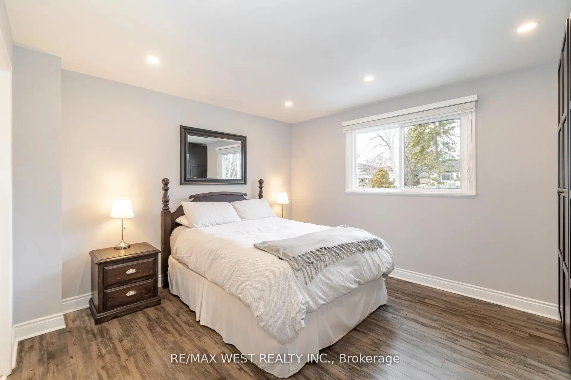 Photo 16 of Unit Upper, 75 Wright Crescent, Caledon, Bolton North — HOMEH