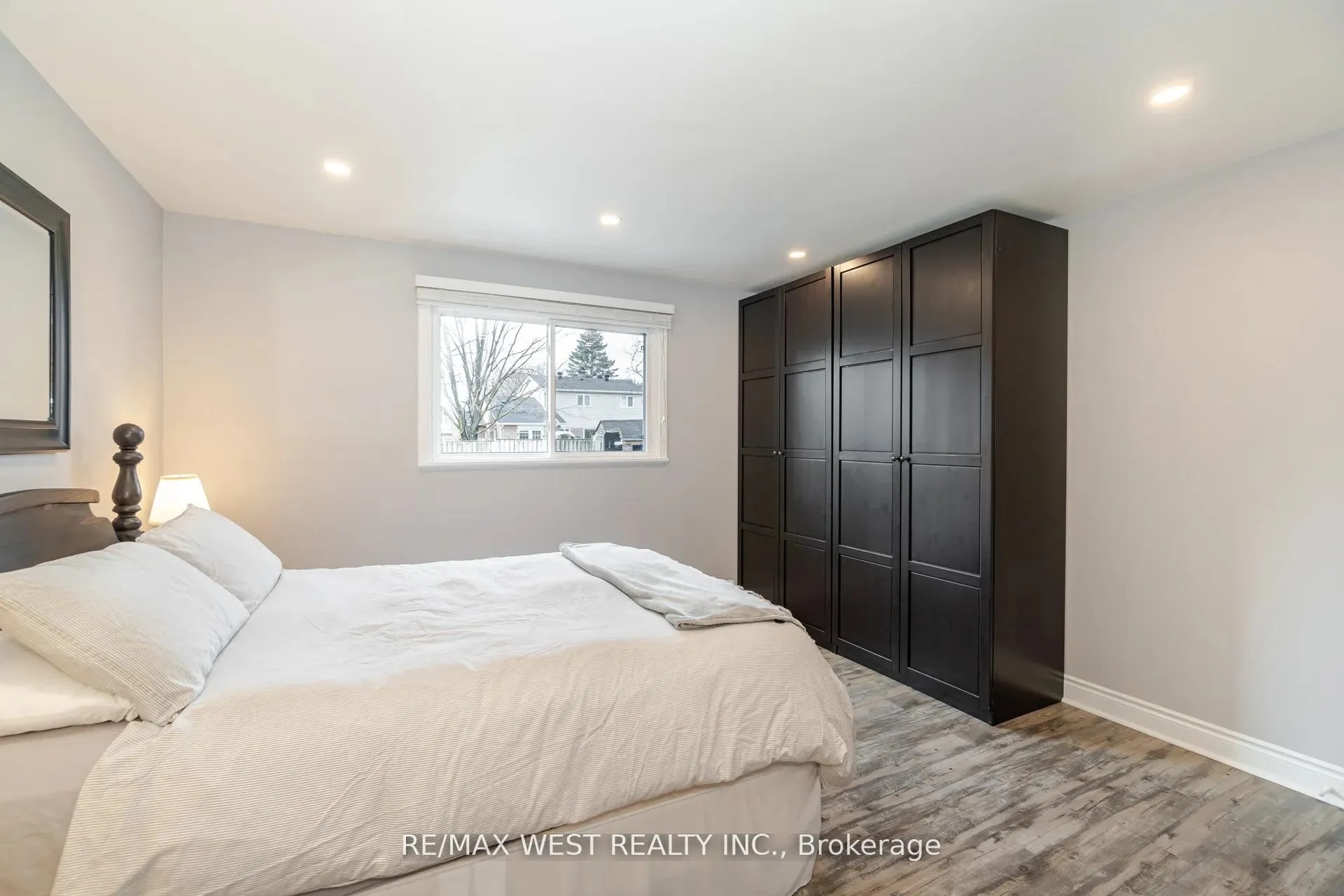 Photo 17 of Unit Upper, 75 Wright Crescent, Caledon, Bolton North — HOMEH