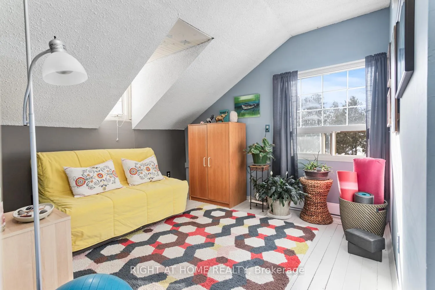 Photo 26 of 70 Colwell Circle NE, Scugog, Rural Scugog — HOMEH