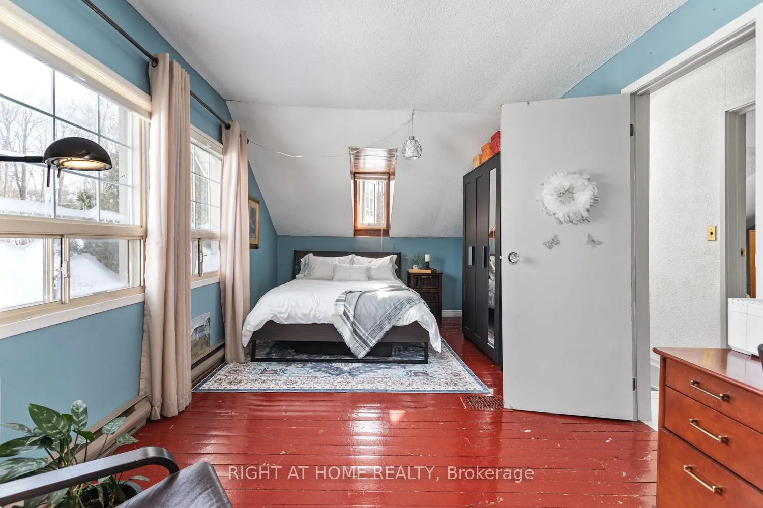 Photo 31 of 70 Colwell Circle NE, Scugog, Rural Scugog — HOMEH