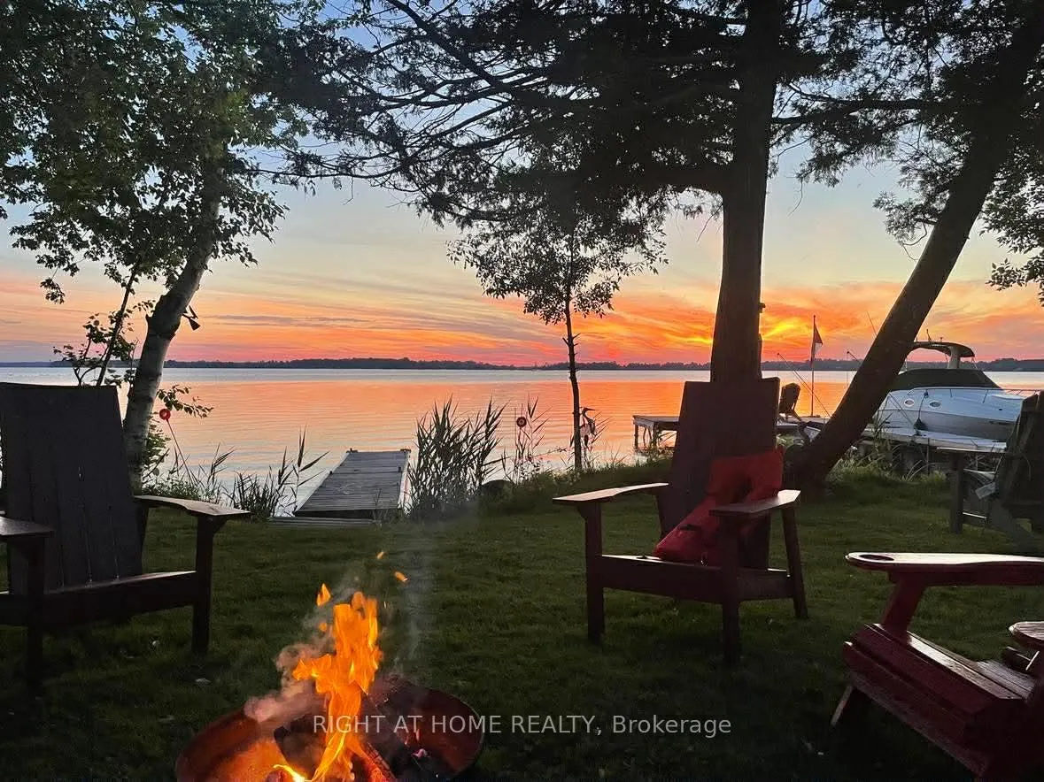 Photo 38 of 70 Colwell Circle NE, Scugog, Rural Scugog — HOMEH