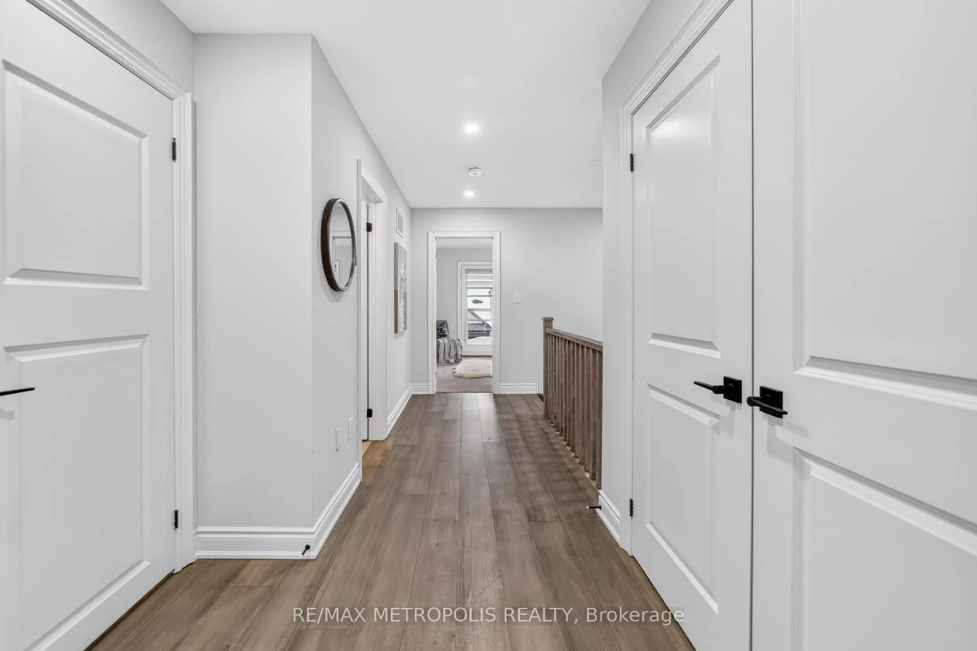 Photo 24 of 32 Ballinger Way, Uxbridge — HOMEH