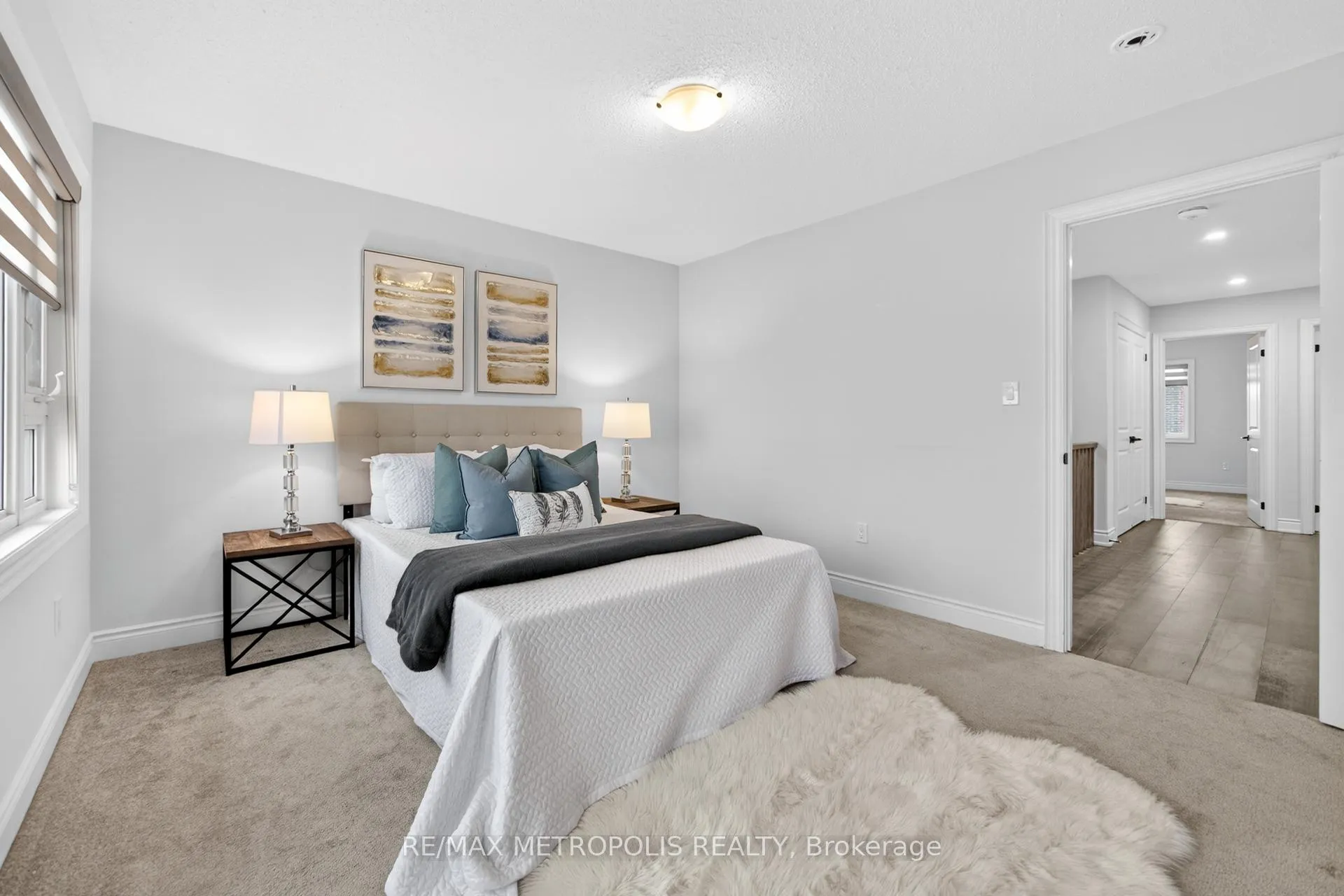 Photo 26 of 32 Ballinger Way, Uxbridge — HOMEH