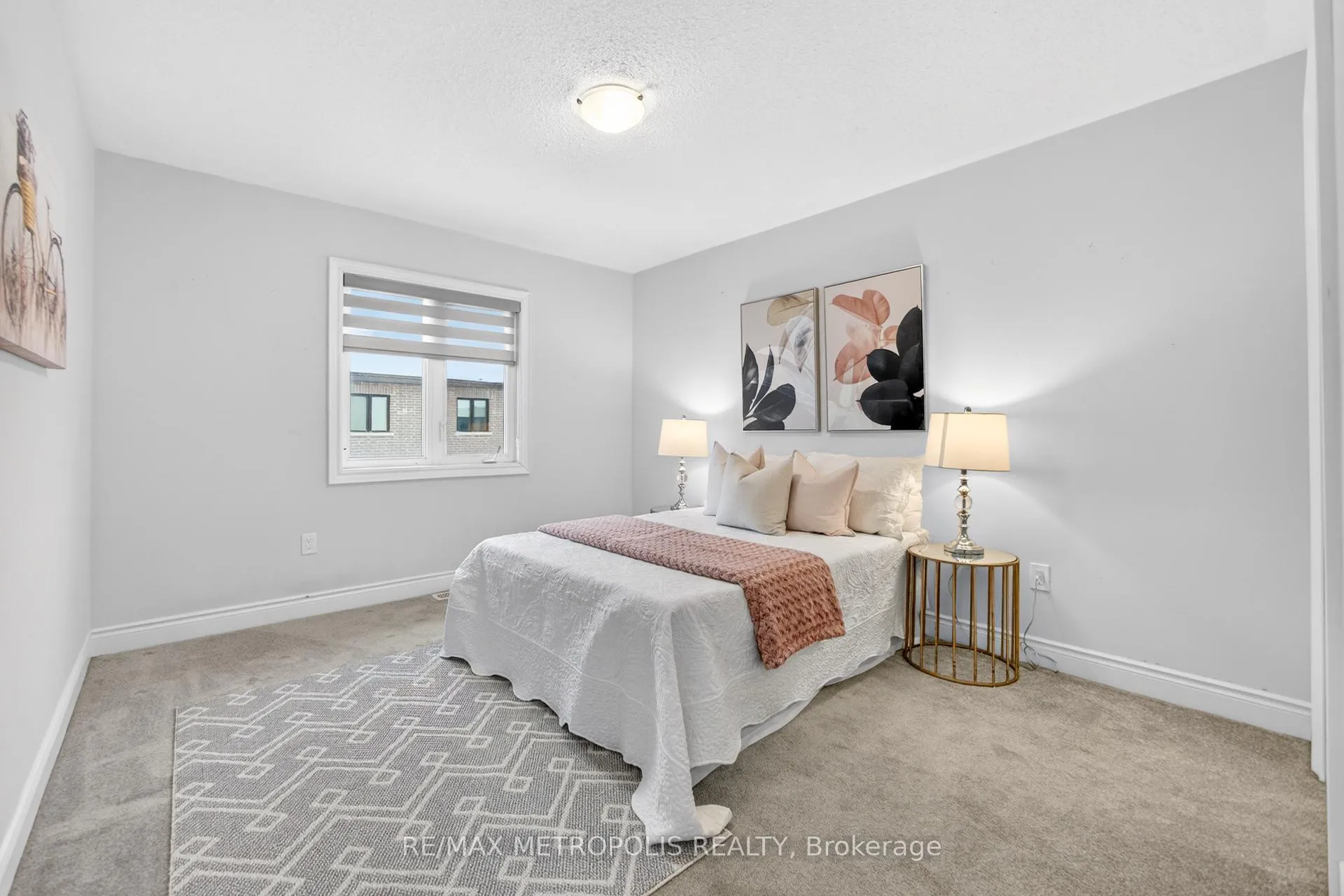Photo 39 of 32 Ballinger Way, Uxbridge — HOMEH