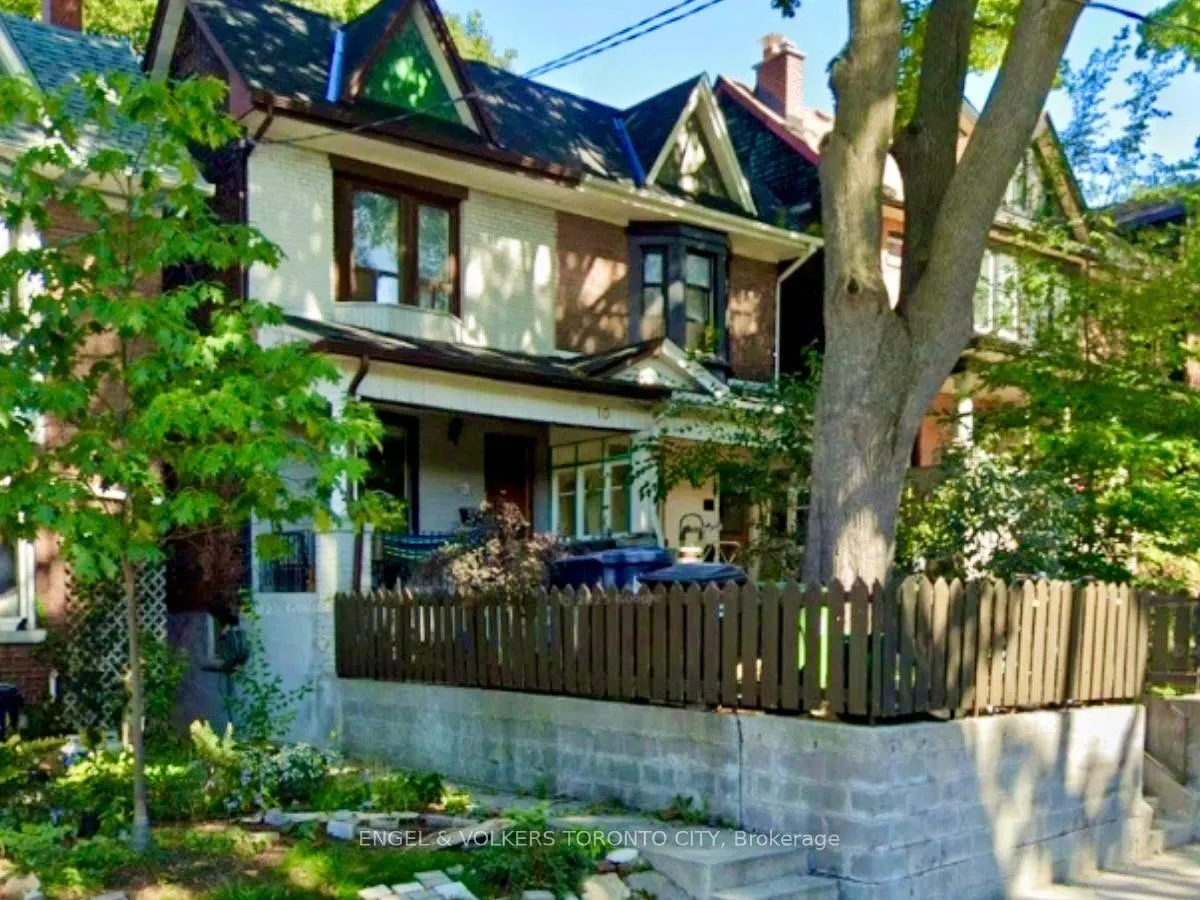 Photo 1 of Unit Main & Bsmt, 10 Bloomfield Avenue, Toronto, South Riverdale — HOMEH