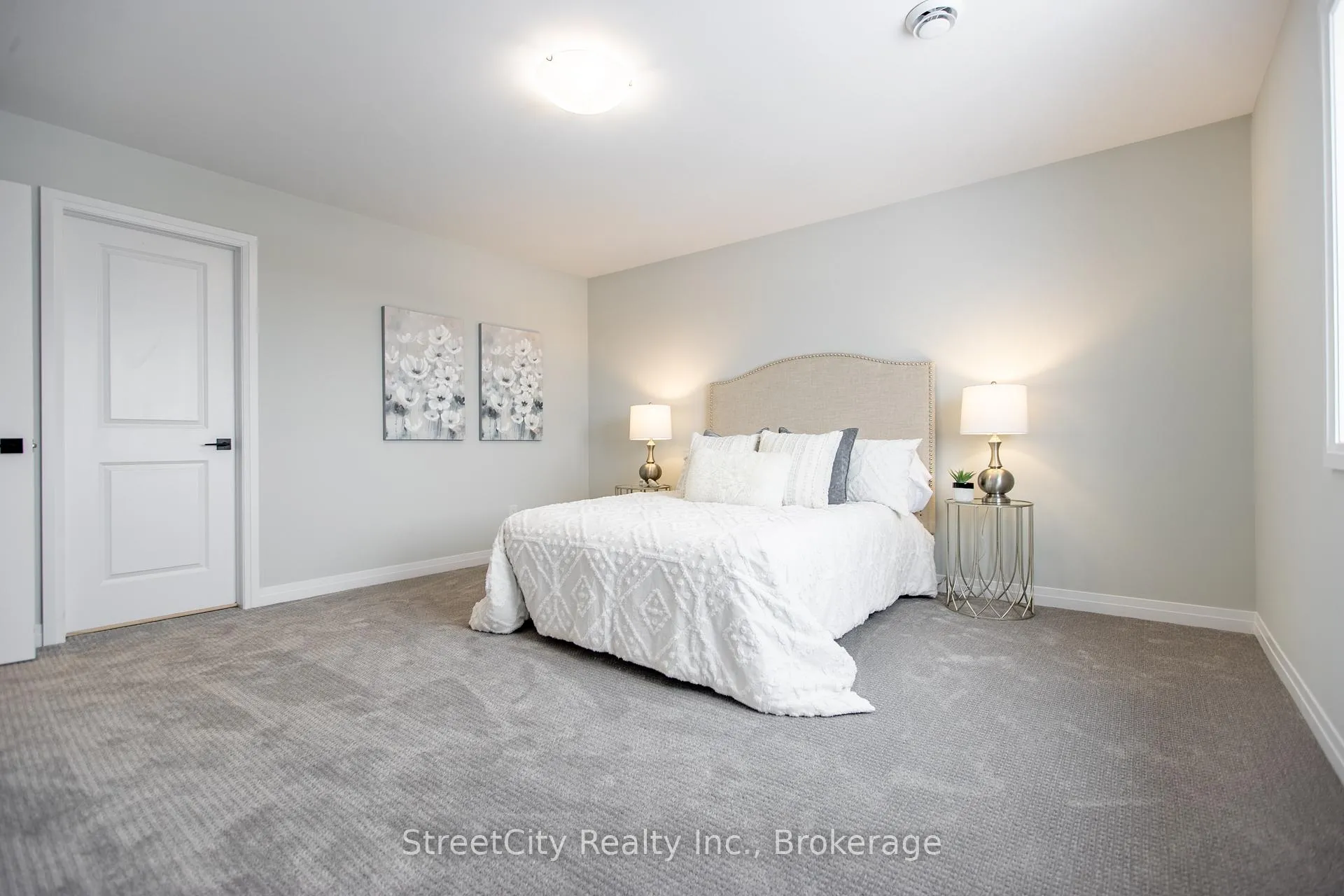 Photo 10 of 2236 Line 34, Perth East, Shakespeare — HOMEH