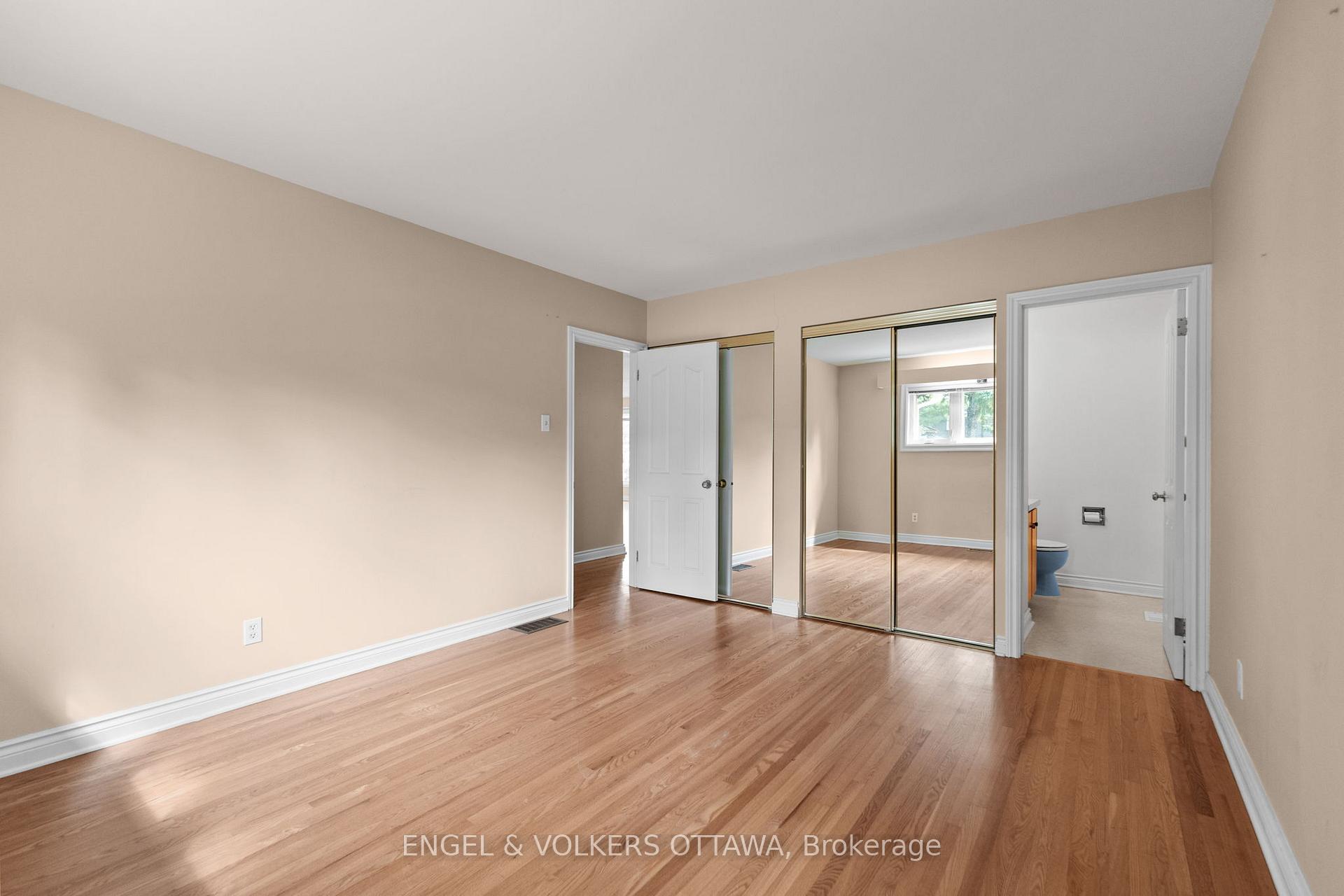 Photo 28 of 28 Parker Avenue, Ottawa, Meadowlands/Crestview — HOMEH