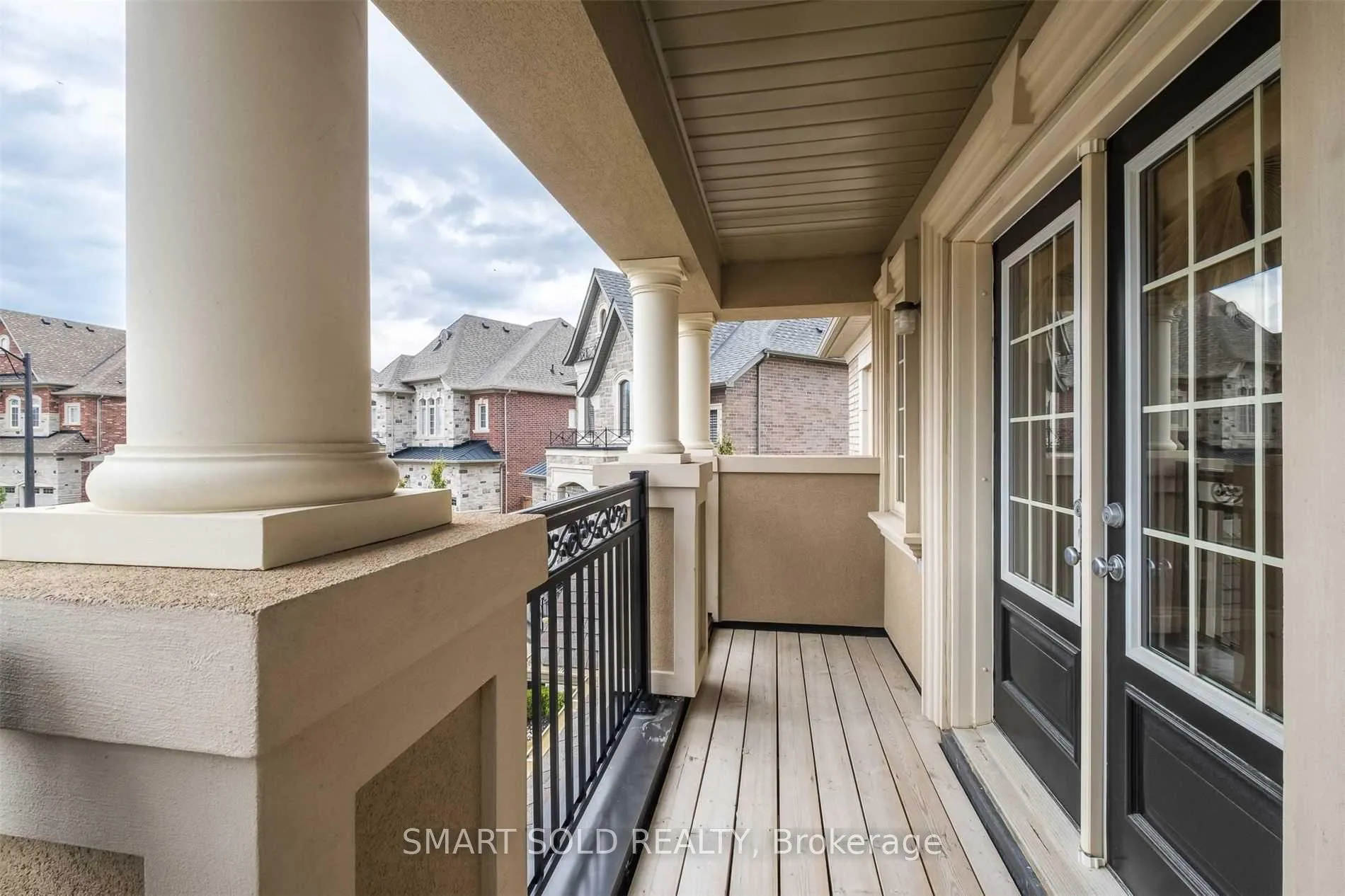 Photo 12 of 49 Garyscholl Road, Vaughan, Vellore Village — HOMEH