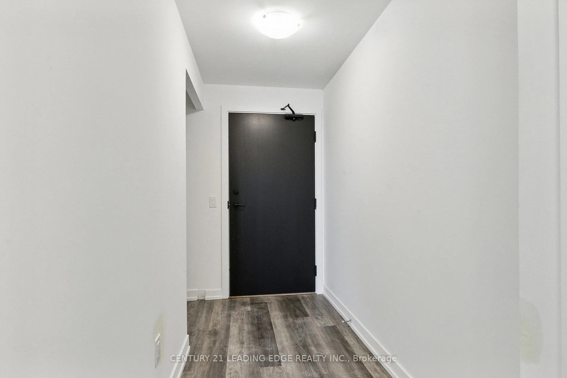 Photo 3 of Unit 1501, 1480 Bayly Street, Pickering, Bay Ridges — HOMEH