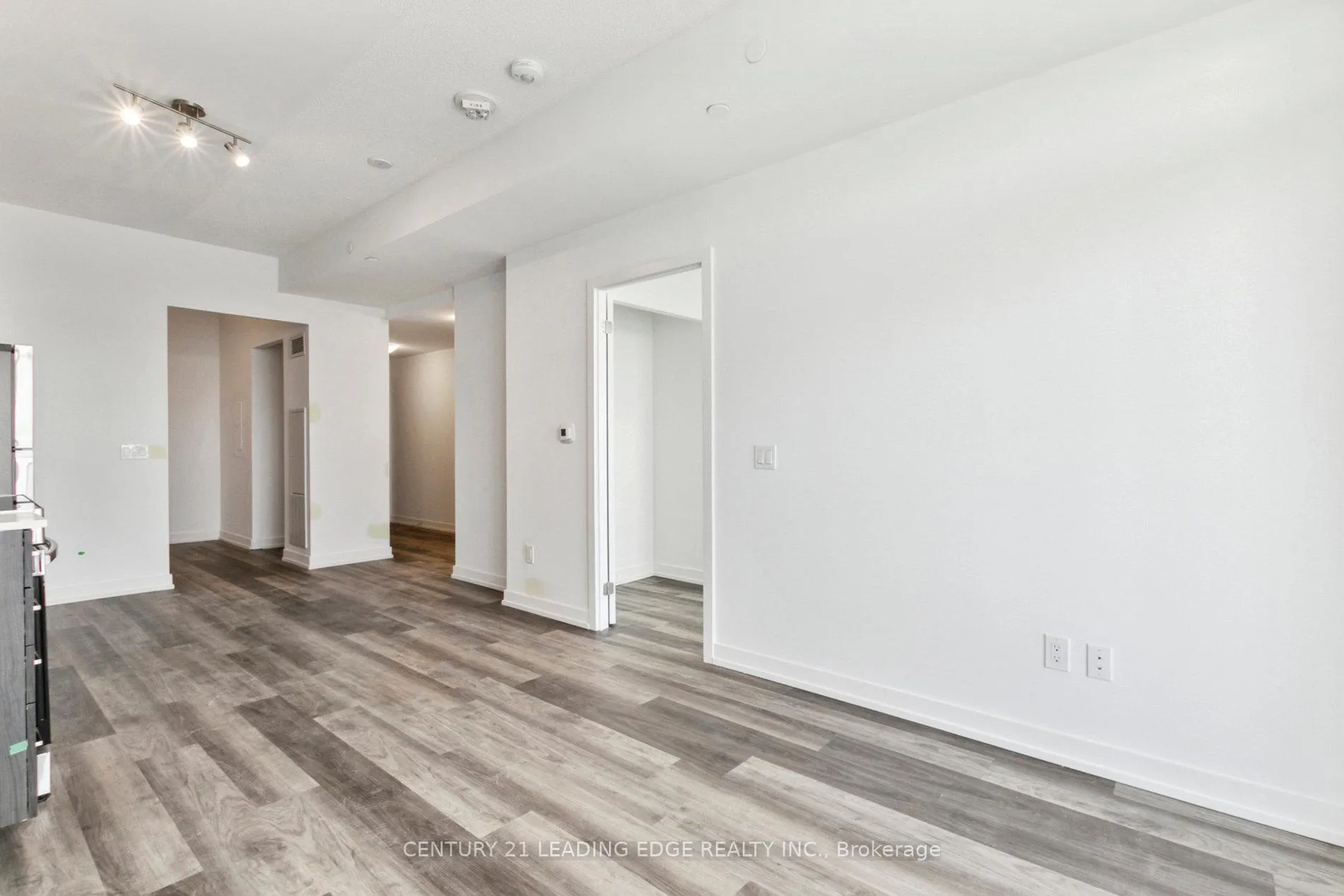 Photo 9 of Unit 1501, 1480 Bayly Street, Pickering, Bay Ridges — HOMEH