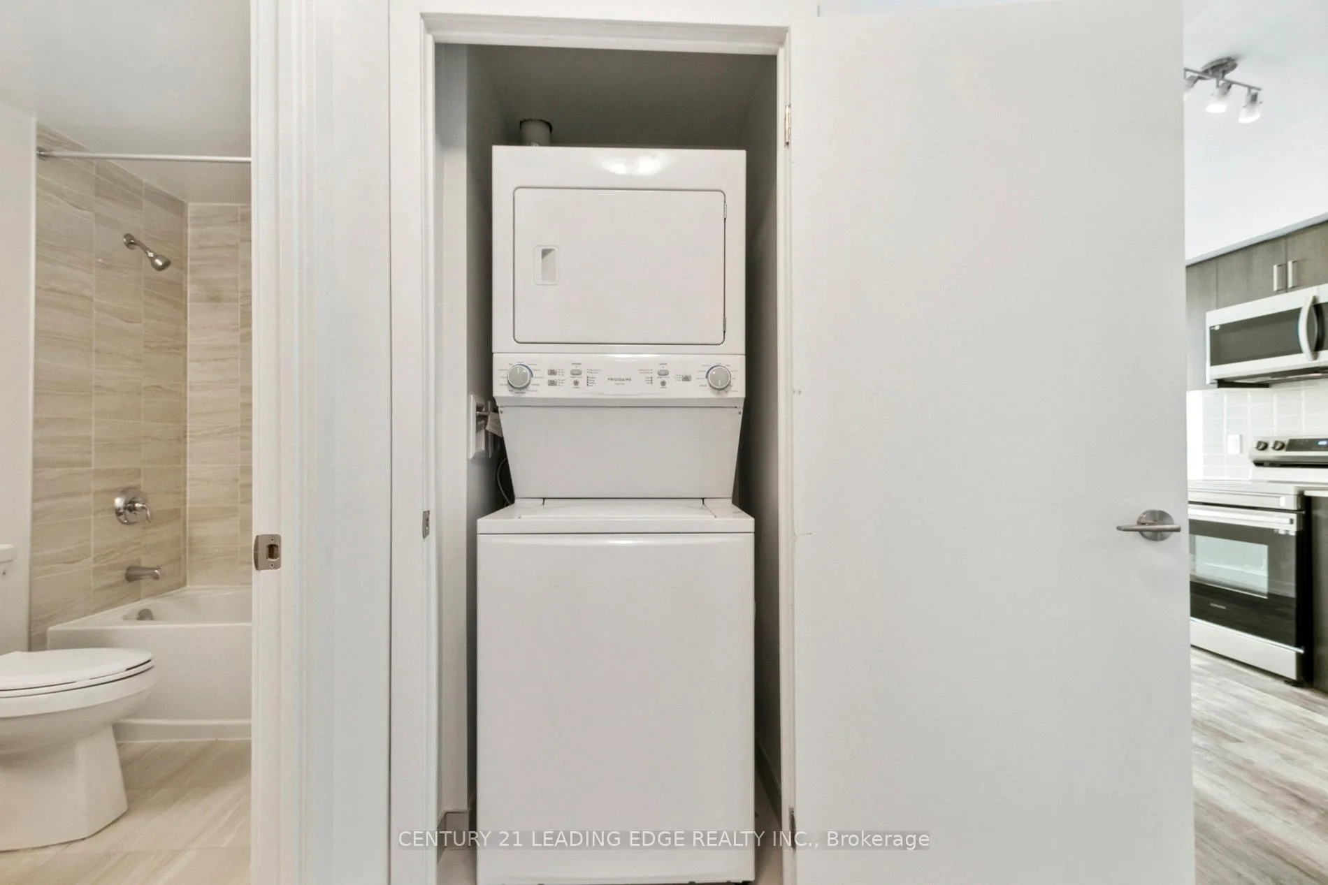Photo 22 of Unit 1501, 1480 Bayly Street, Pickering, Bay Ridges — HOMEH