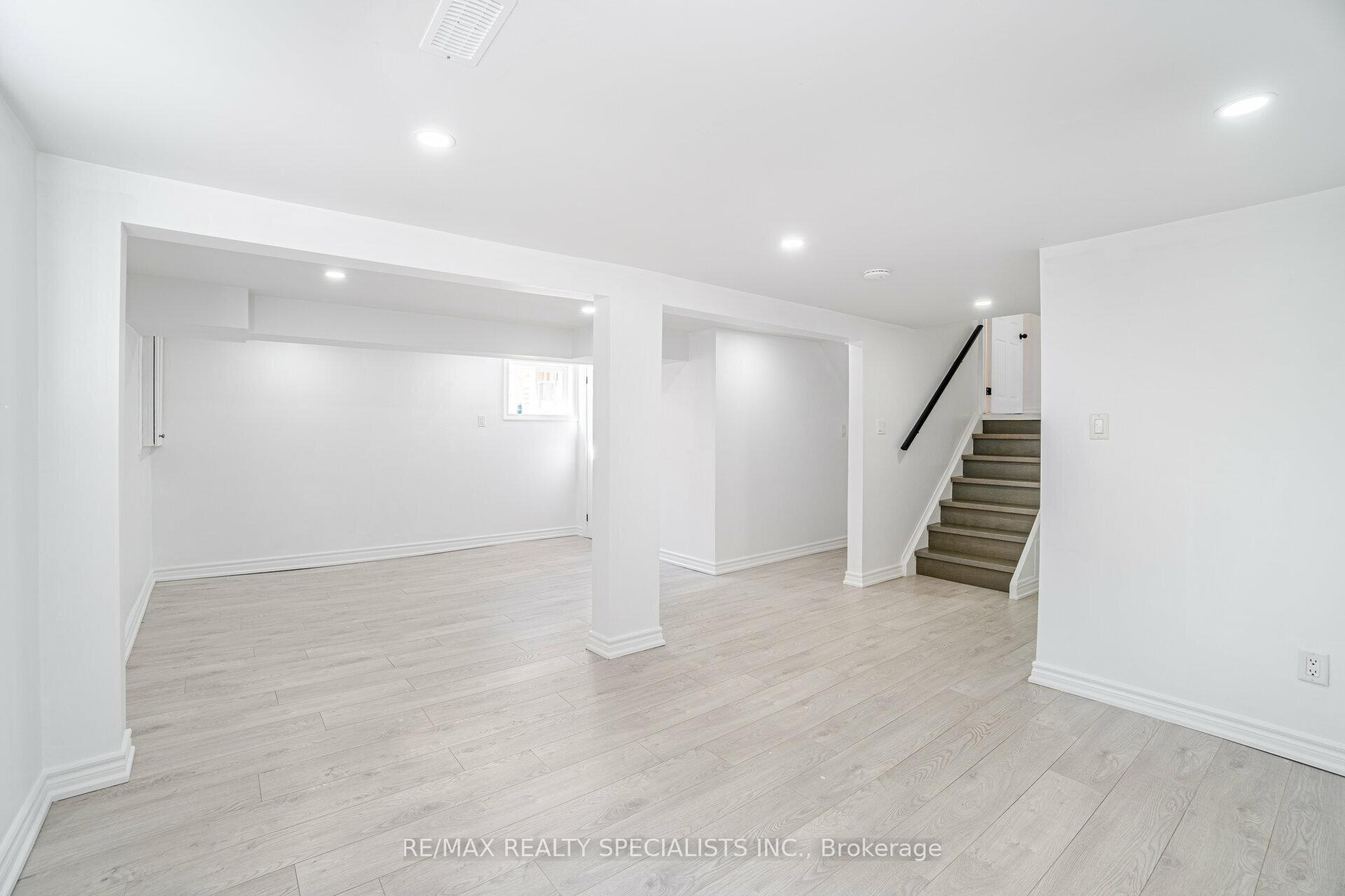 Photo 29 of 853 Bem Avenue, Pickering, Bay Ridges — HOMEH