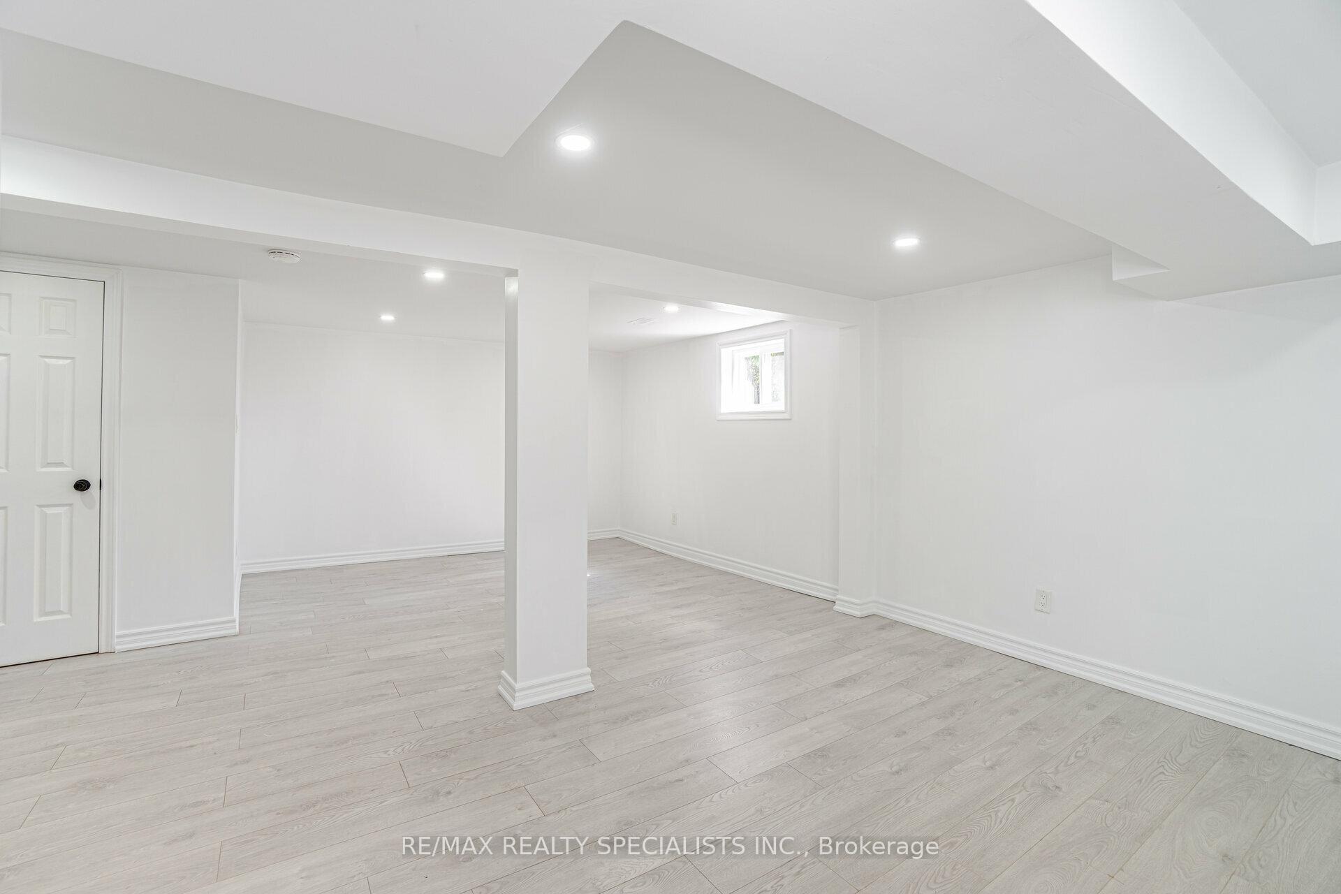 Photo 31 of 853 Bem Avenue, Pickering, Bay Ridges — HOMEH
