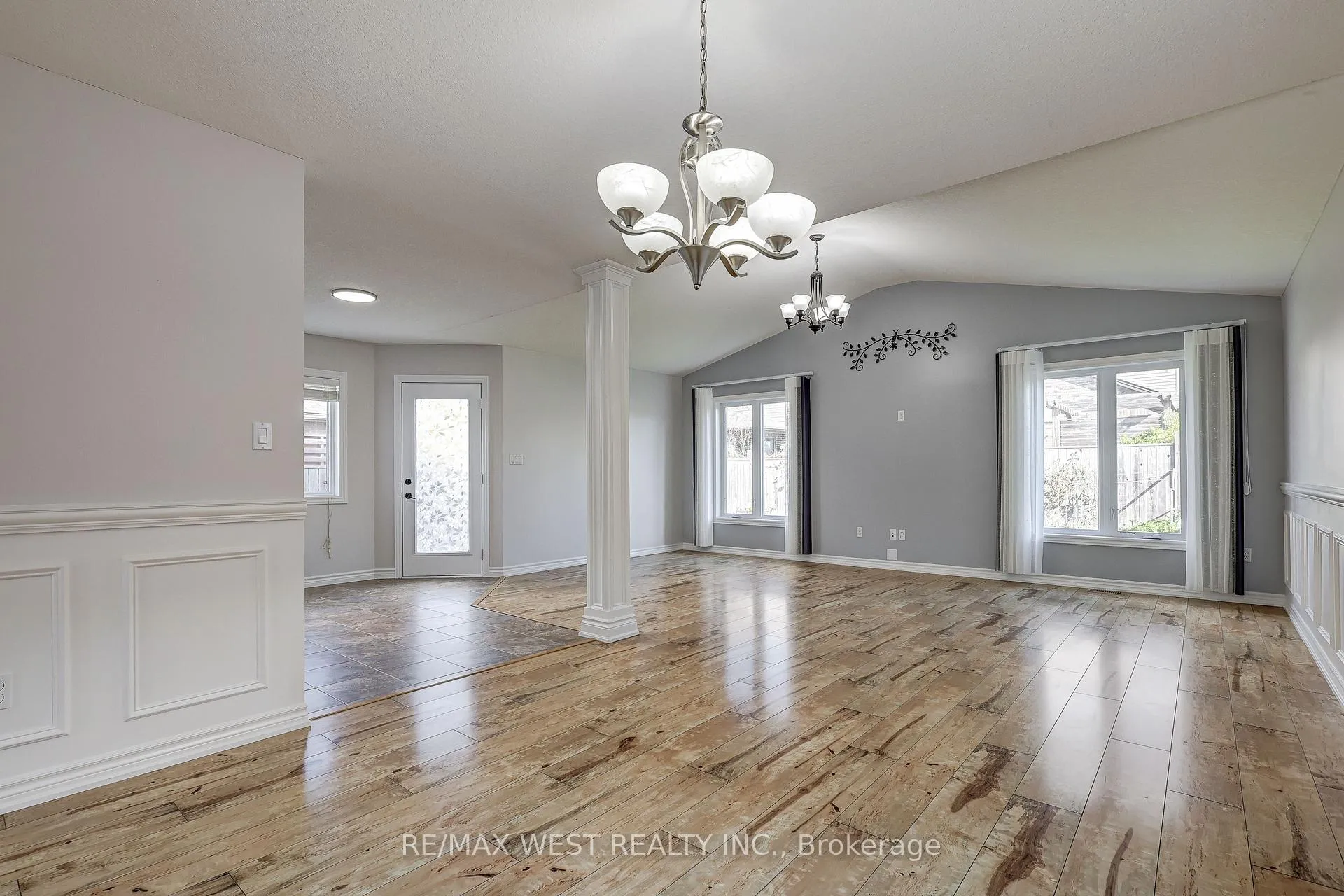 Photo 11 of 63 Havenwood Street, Middlesex Centre, Ilderton — HOMEH