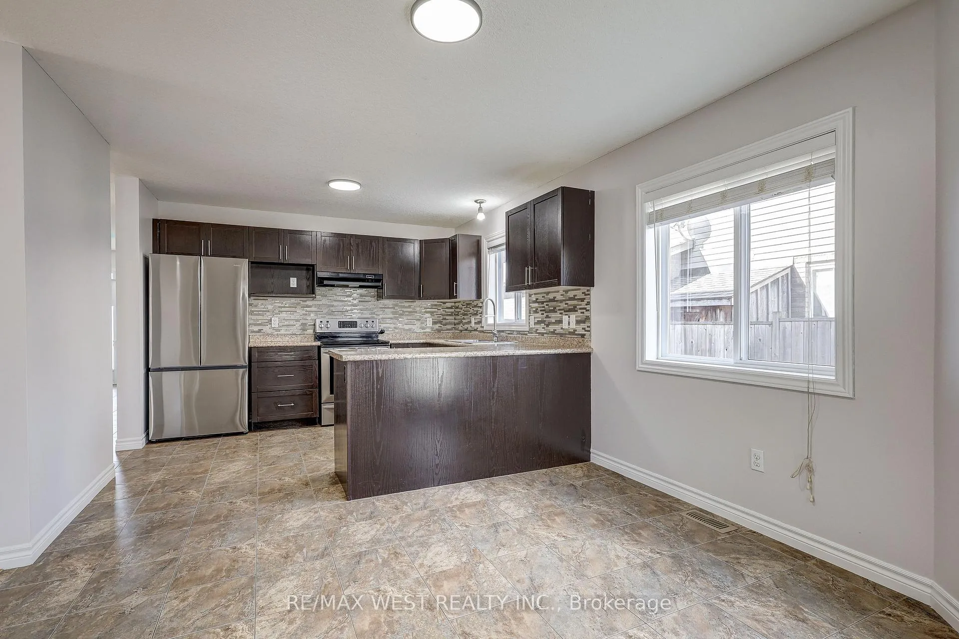 Photo 15 of 63 Havenwood Street, Middlesex Centre, Ilderton — HOMEH