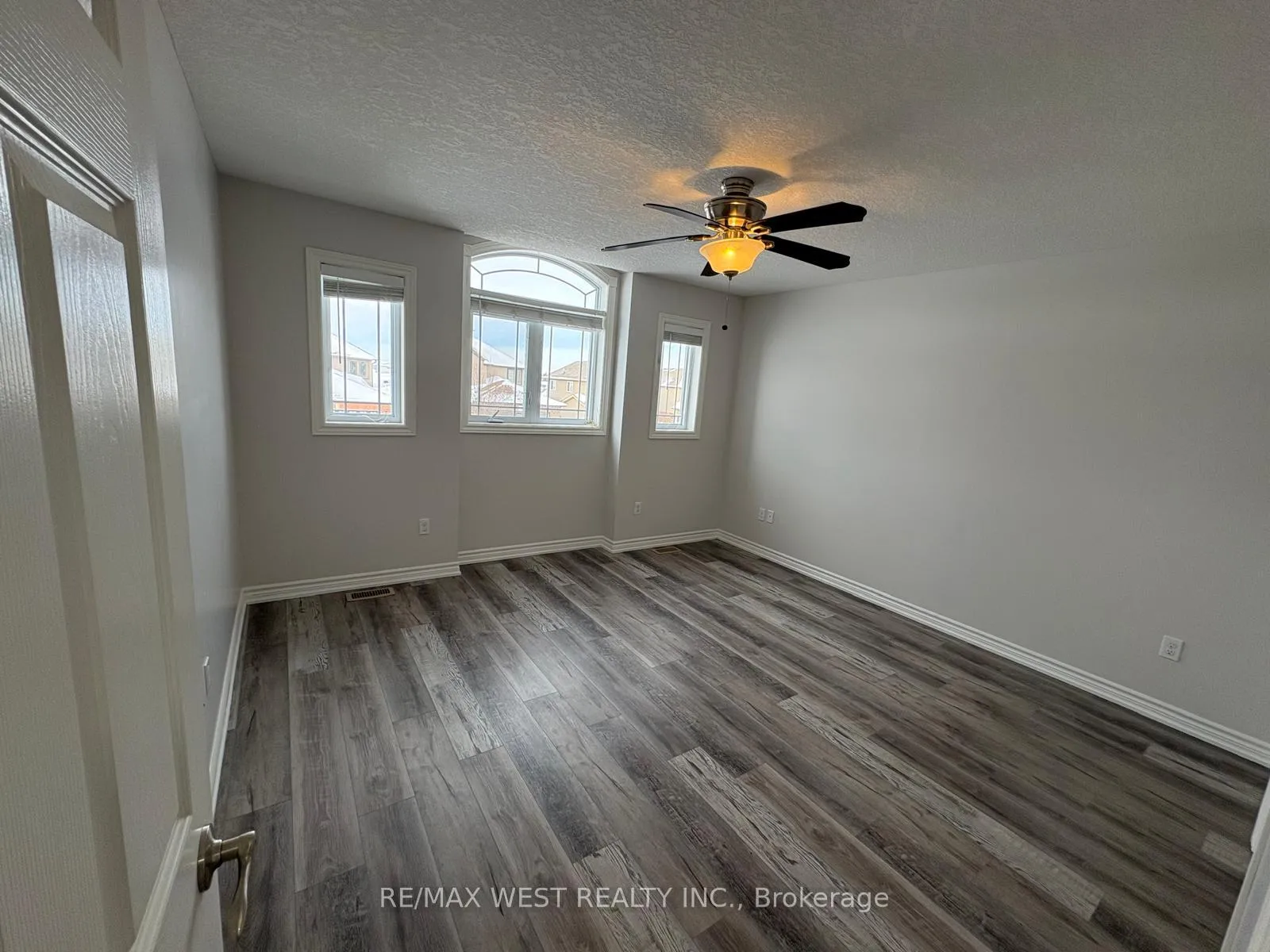 Photo 22 of 63 Havenwood Street, Middlesex Centre, Ilderton — HOMEH