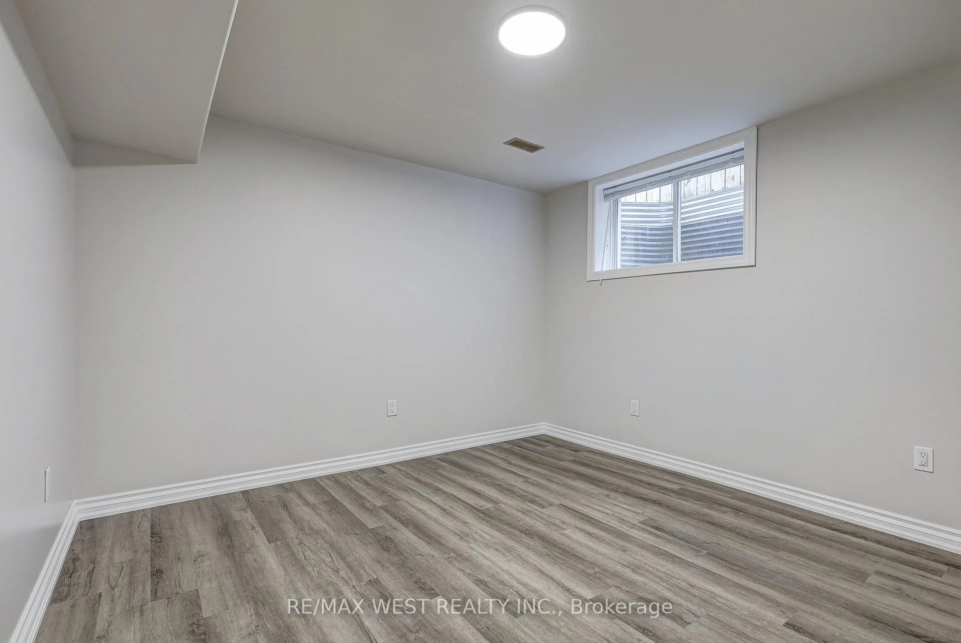 Photo 39 of 63 Havenwood Street, Middlesex Centre, Ilderton — HOMEH
