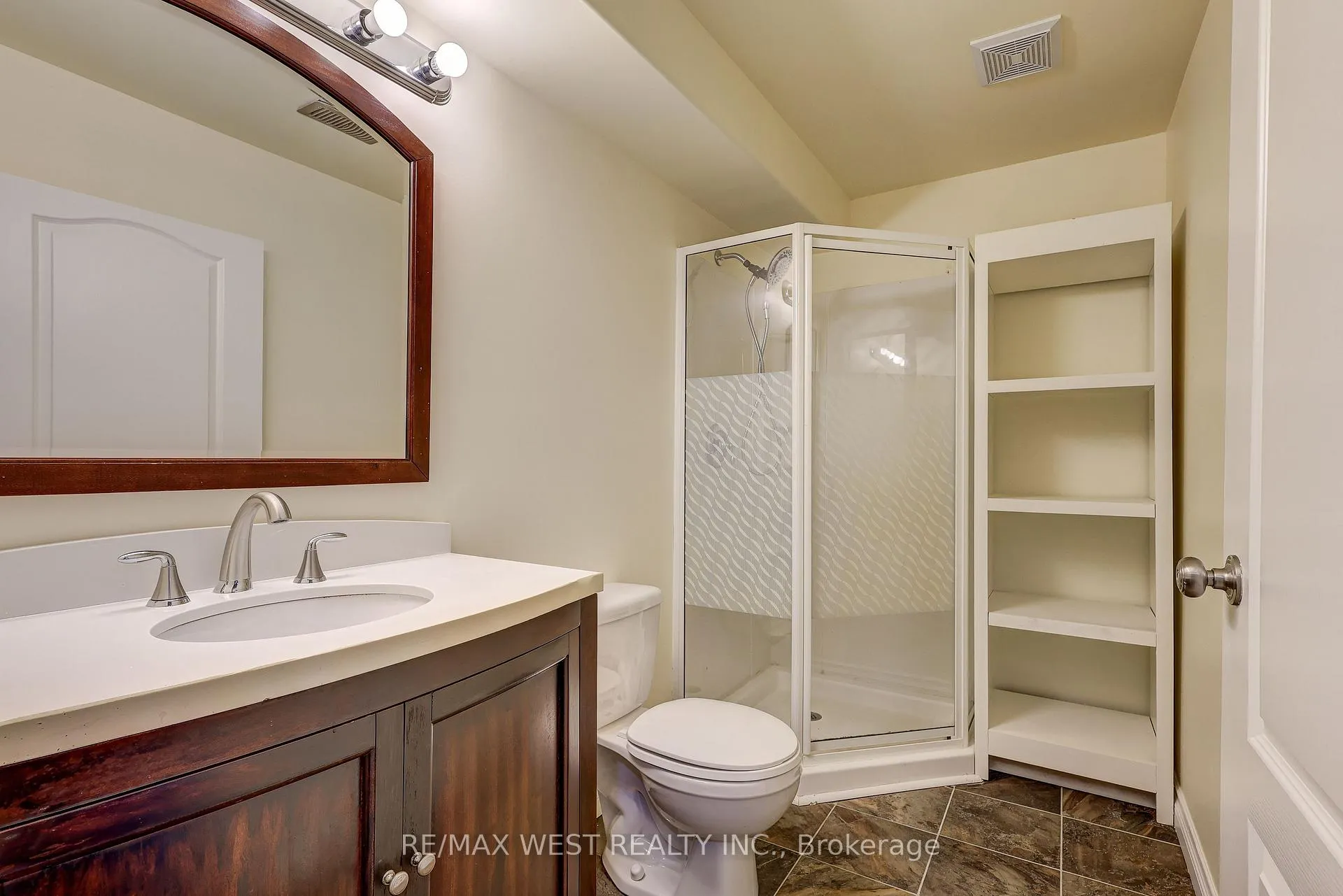 Photo 41 of 63 Havenwood Street, Middlesex Centre, Ilderton — HOMEH