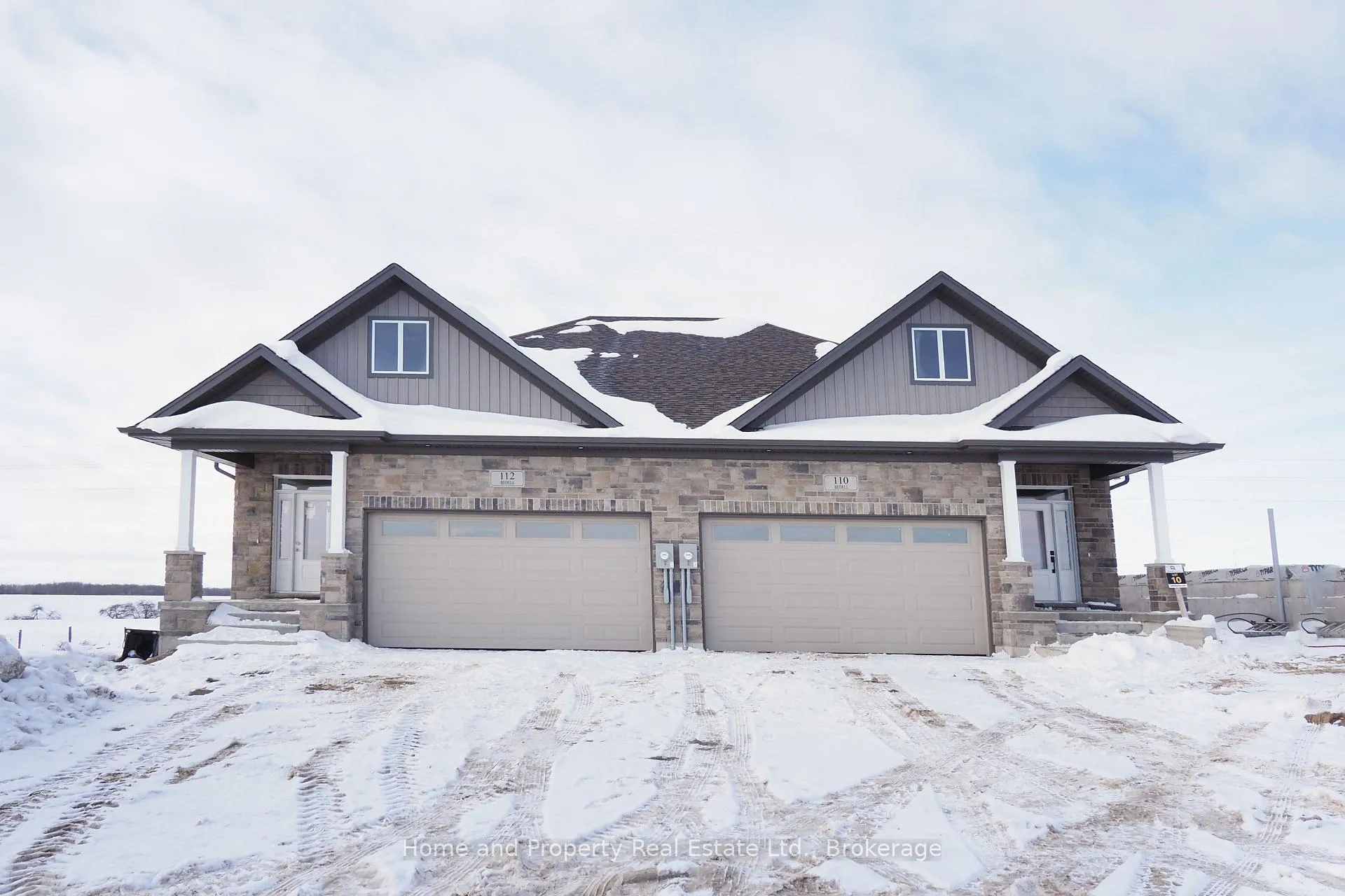 Photo 2 of 112 Bedell Drive, Mapleton, Rural Mapleton — HOMEH