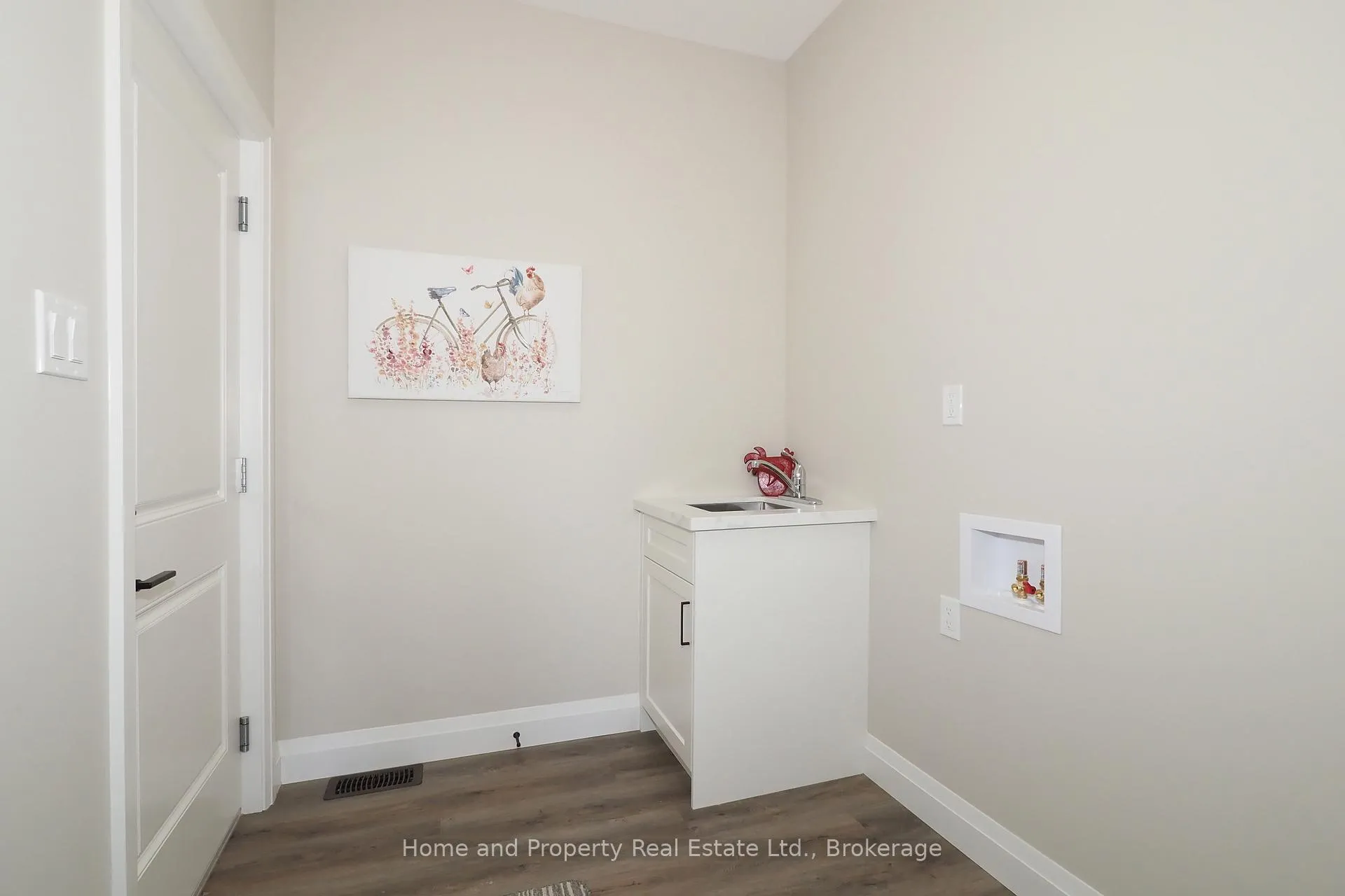 Photo 28 of 112 Bedell Drive, Mapleton, Rural Mapleton — HOMEH