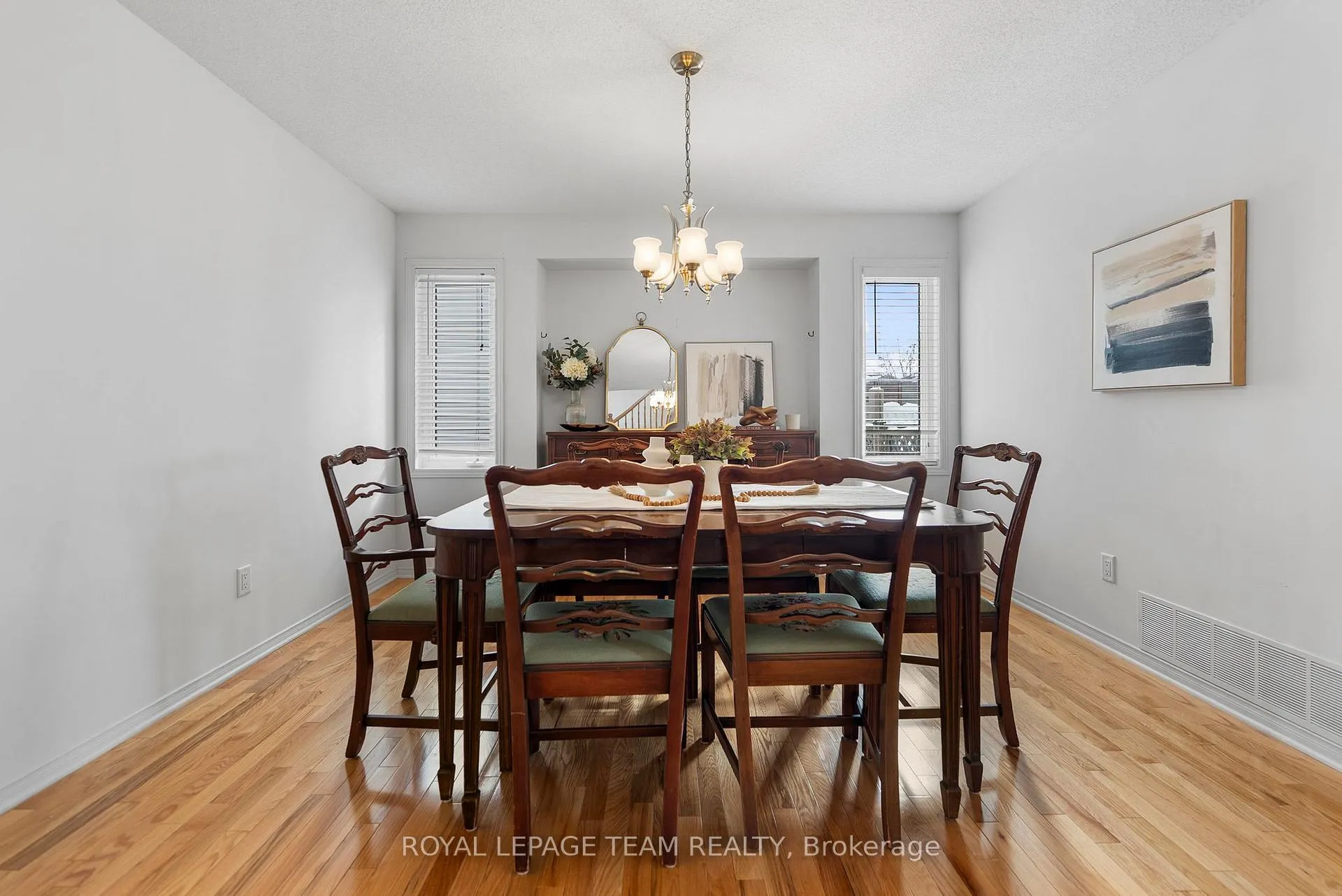 Photo 12 of 13 Melville Road, Arnprior — HOMEH