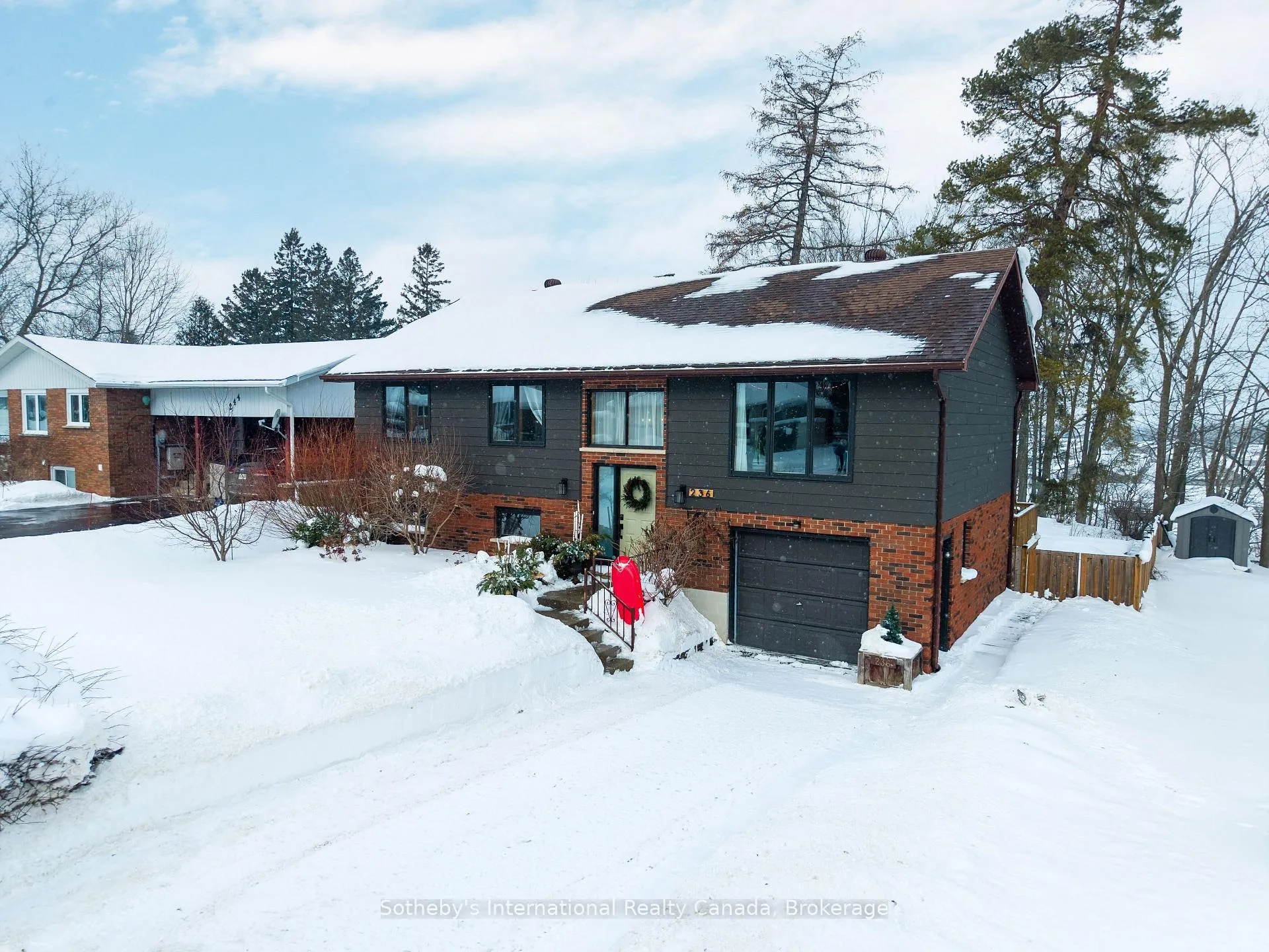 Photo 1 of 236 Collingwood Street W, Meaford — HOMEH