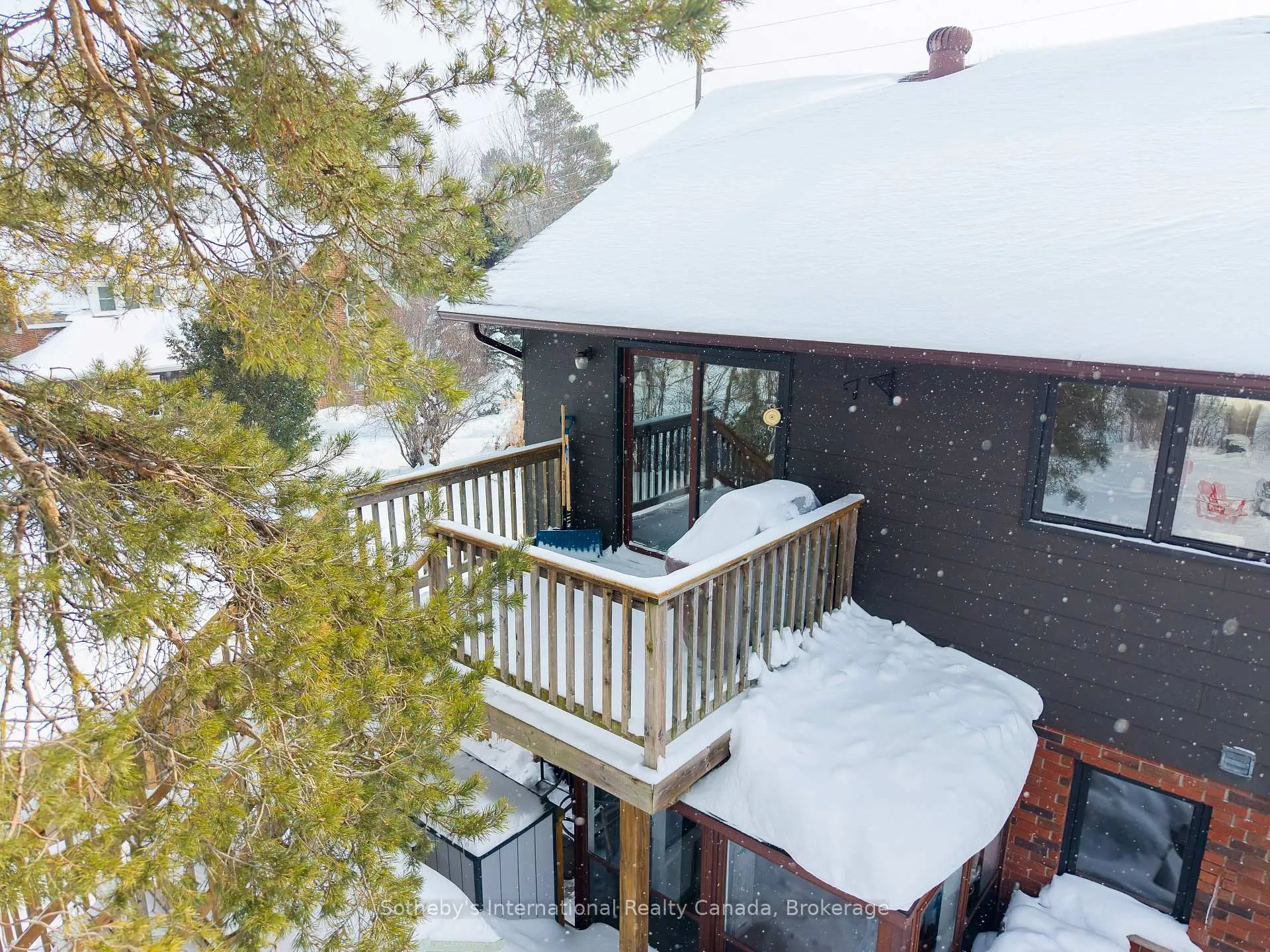 Photo 9 of 236 Collingwood Street W, Meaford — HOMEH