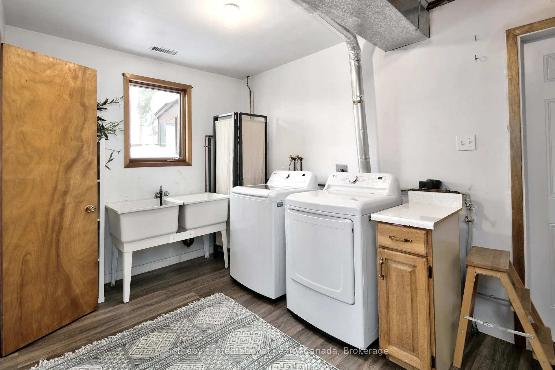 Photo 27 of 236 Collingwood Street W, Meaford — HOMEH
