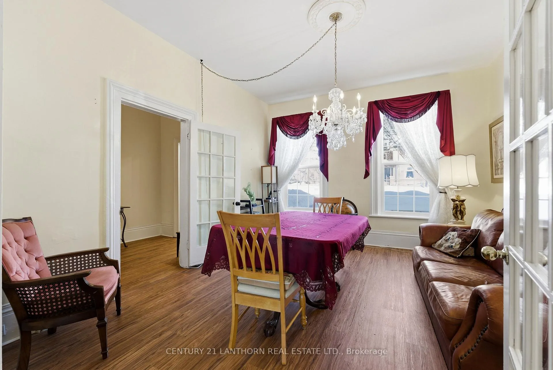 Photo 11 of 48 Queen Street, Quinte West, Trenton Ward — HOMEH