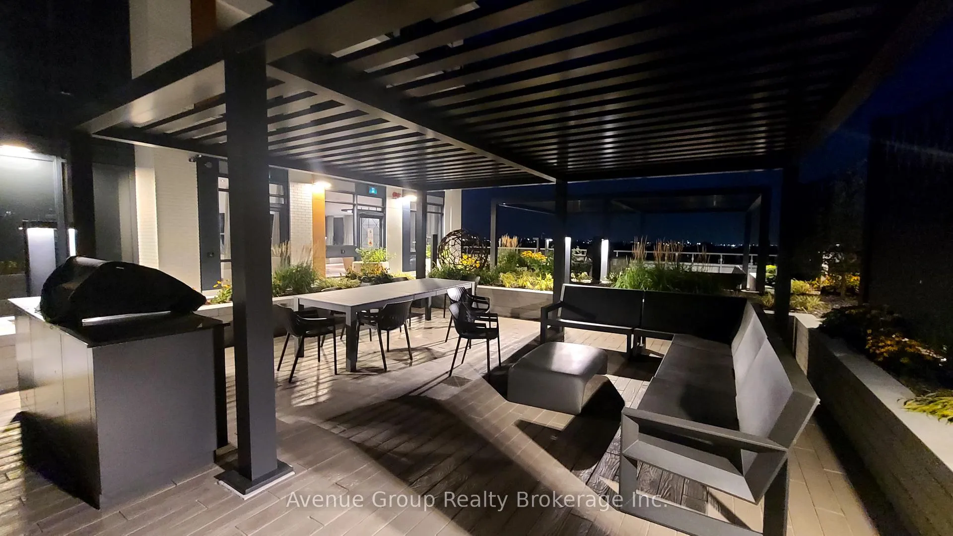 Photo 5 of Unit B-1510, 7950 Bathurst Street, Vaughan, Beverley Glen — HOMEH