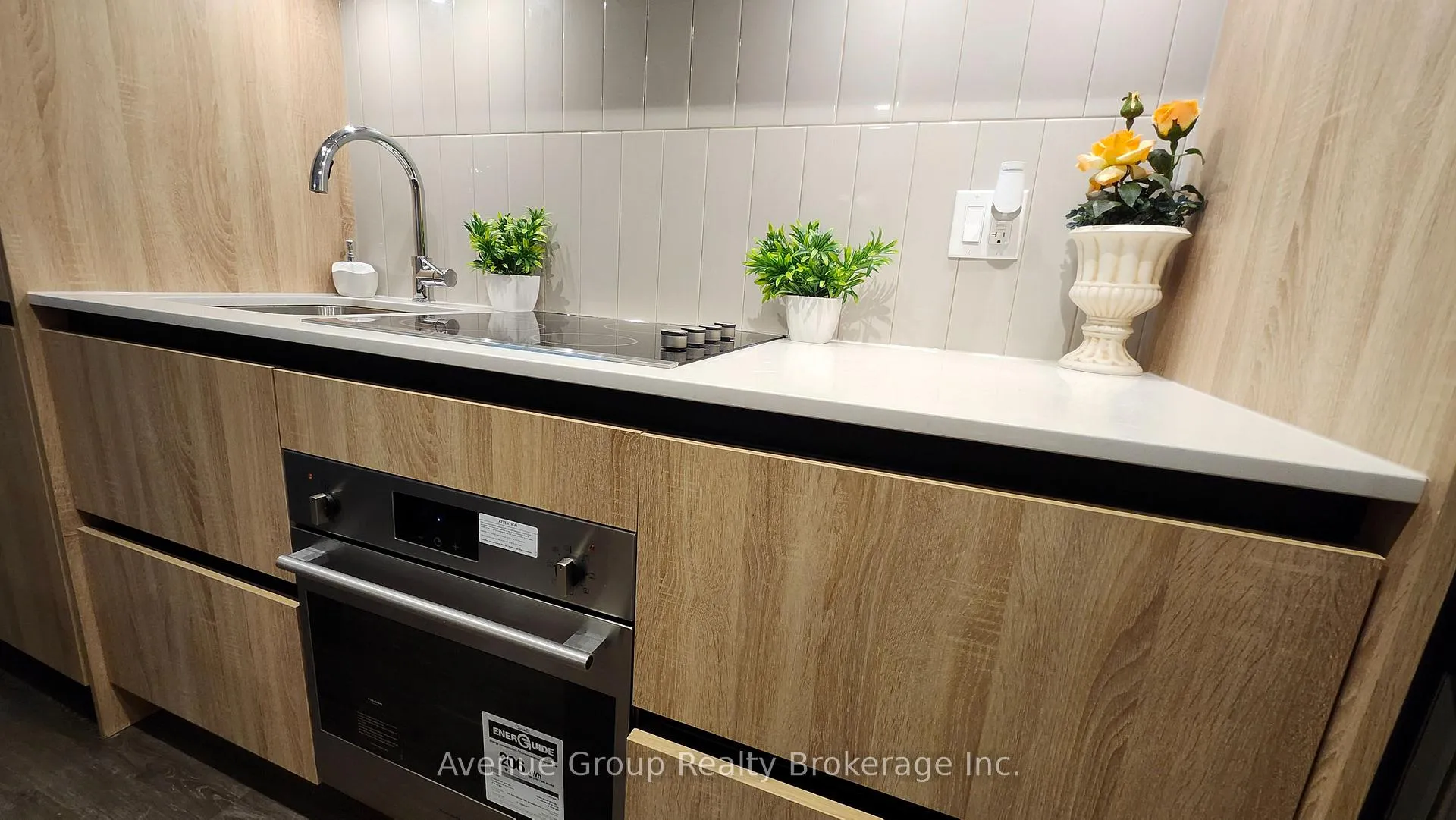 Photo 17 of Unit B-1510, 7950 Bathurst Street, Vaughan, Beverley Glen — HOMEH