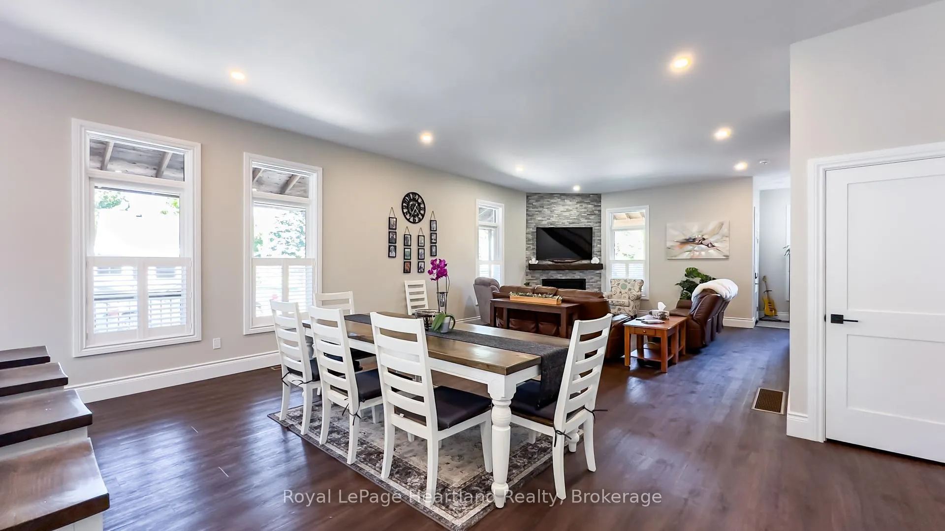 Photo 11 of 192 Albert Street, Central Huron, Clinton — HOMEH