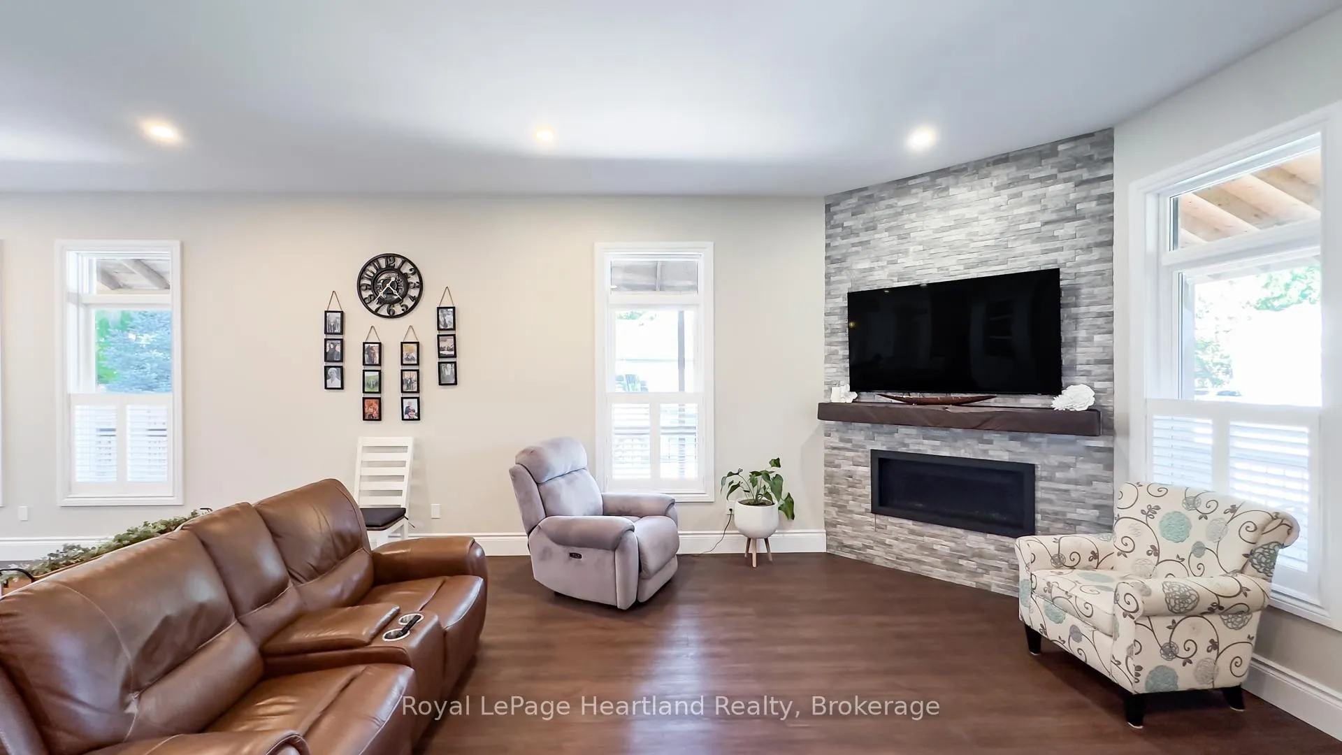 Photo 16 of 192 Albert Street, Central Huron, Clinton — HOMEH