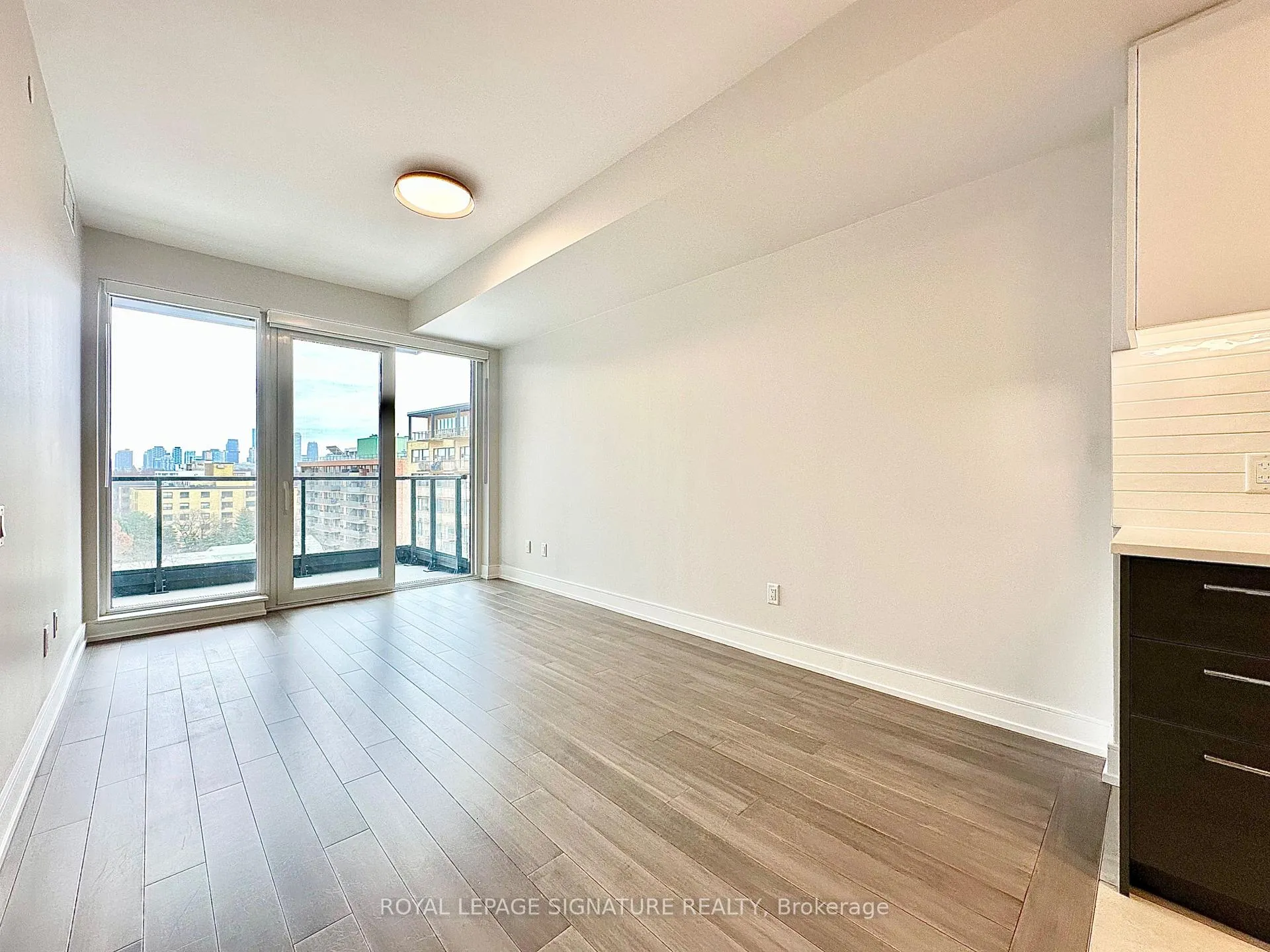 Photo 5 of Unit 602, 2525 Bathurst Street, Toronto, Forest Hill North — HOMEH