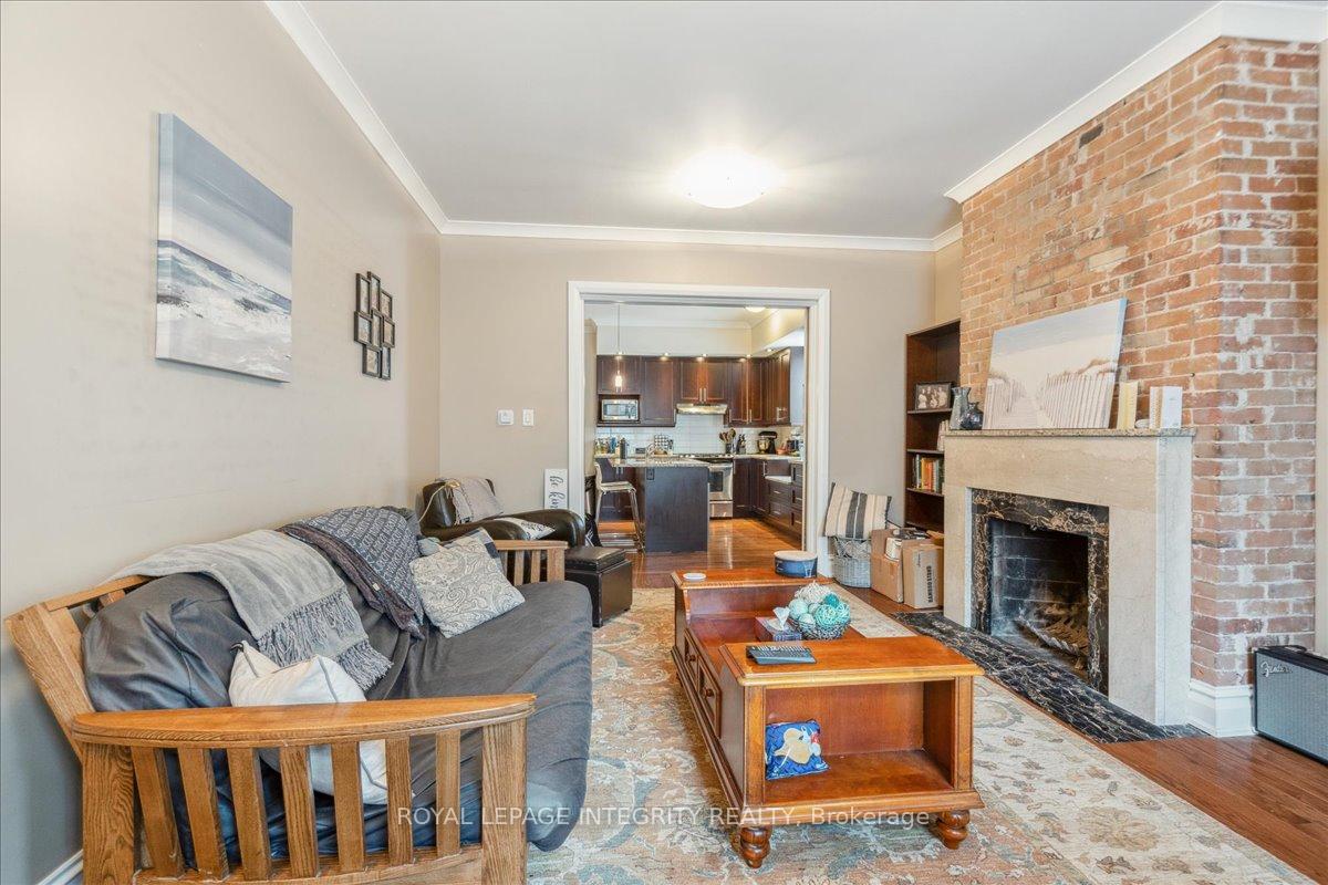 Photo 5 of Unit 1, 468 Besserer Street, Ottawa, Sandy Hill — HOMEH