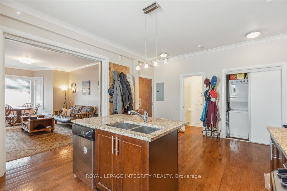 Photo 8 of Unit 1, 468 Besserer Street, Ottawa, Sandy Hill — HOMEH