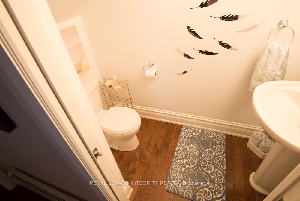 Photo 9 of Unit 1, 468 Besserer Street, Ottawa, Sandy Hill — HOMEH