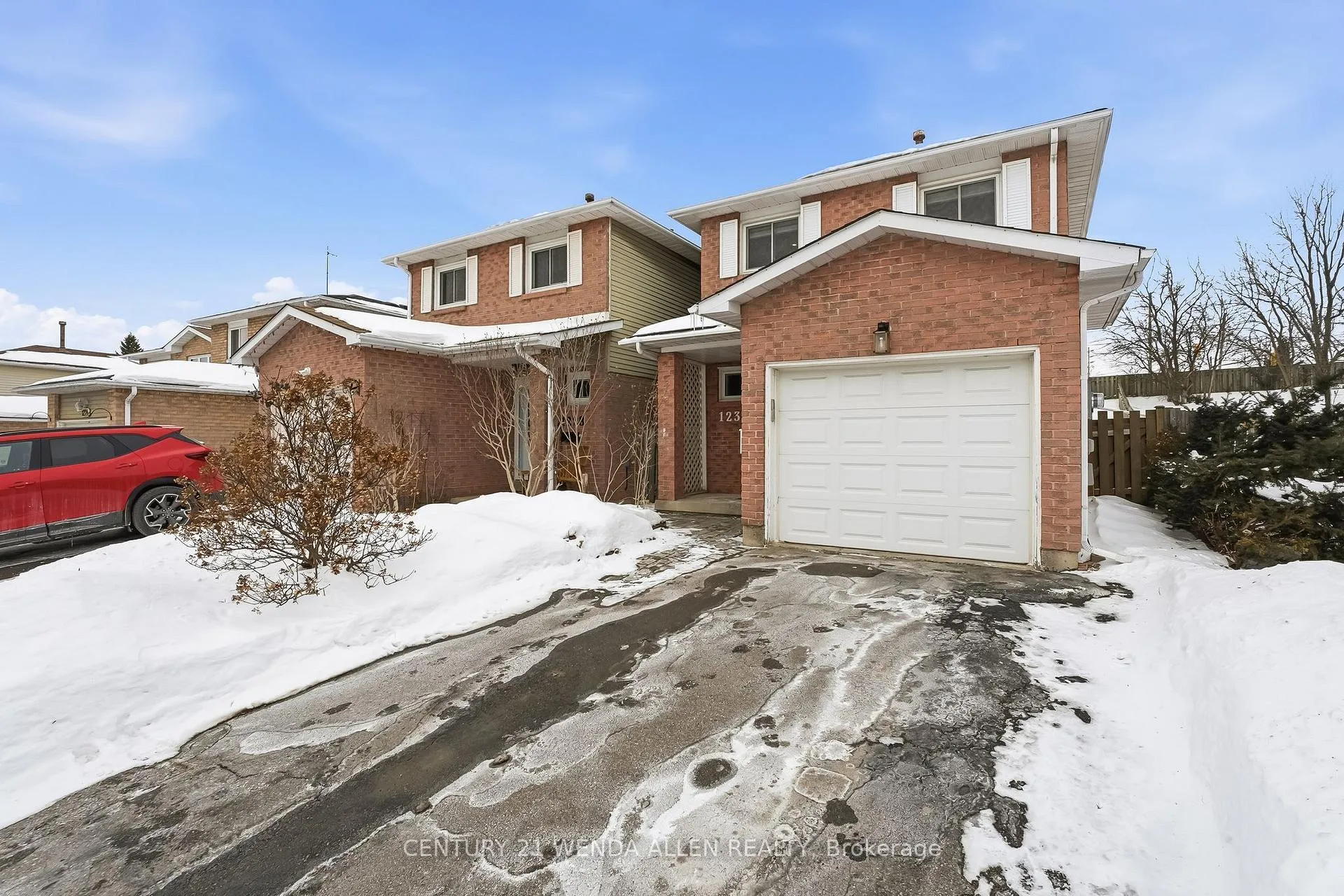 Photo 1 of 1230 Delmark Court, Oshawa, Donevan — HOMEH