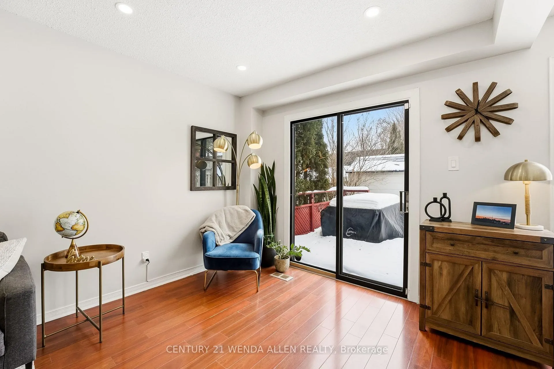 Photo 11 of 1230 Delmark Court, Oshawa, Donevan — HOMEH