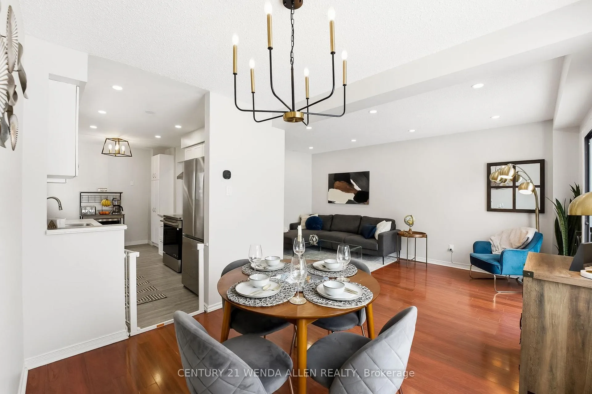 Photo 15 of 1230 Delmark Court, Oshawa, Donevan — HOMEH
