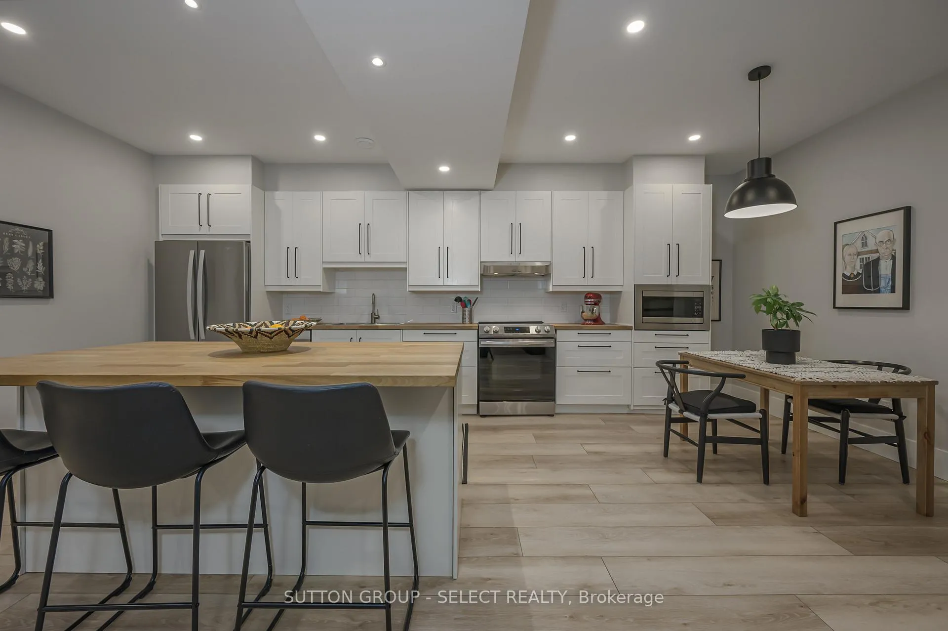 Photo 28 of 185 Commissioners Road E, London, South P — HOMEH