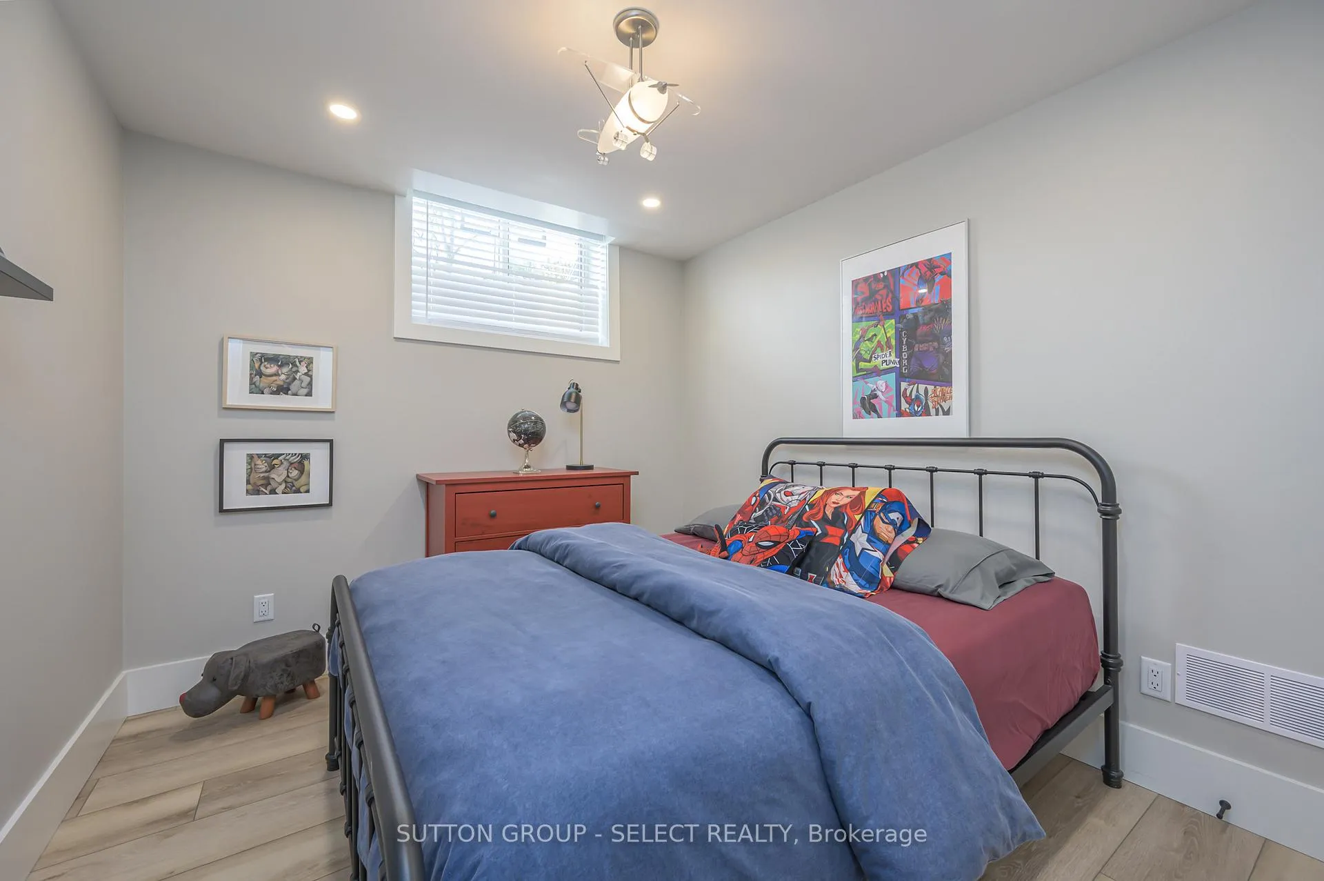 Photo 33 of 185 Commissioners Road E, London, South P — HOMEH