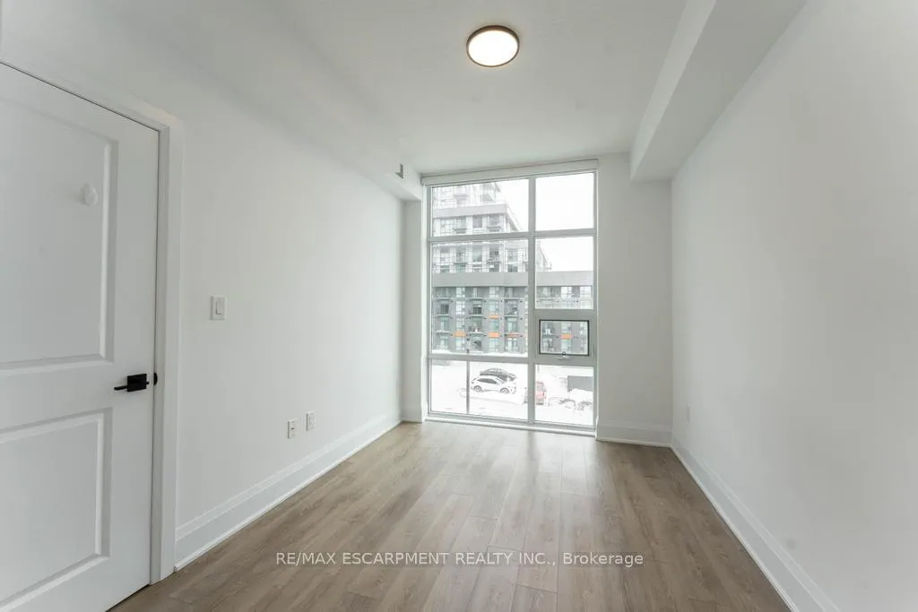 Photo 13 of Unit 327, 450 Dundas Street, Hamilton, Waterdown — HOMEH