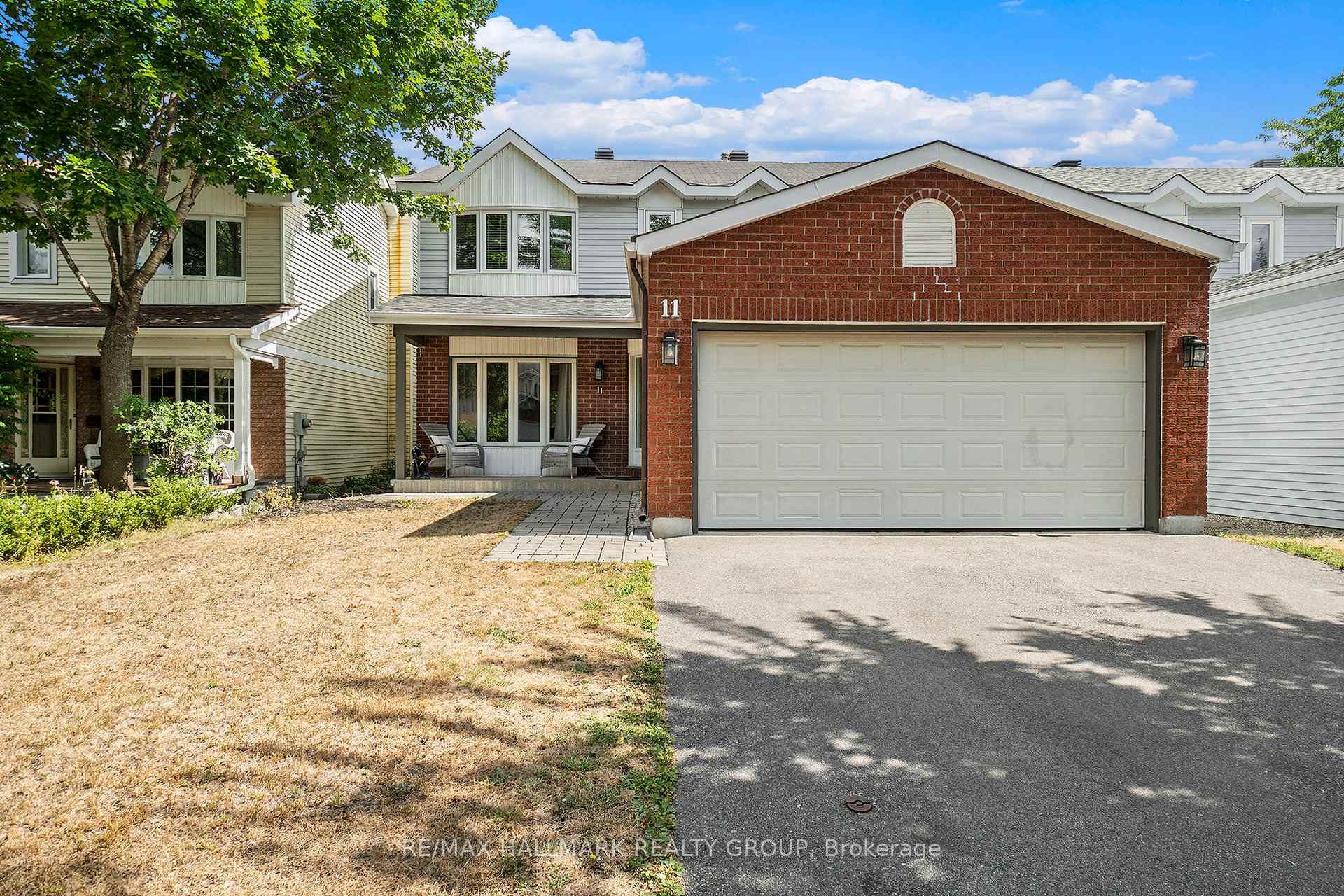 Photo 2 of 11 Ellisson Way, Ottawa, Hunt Club Park — HOMEH