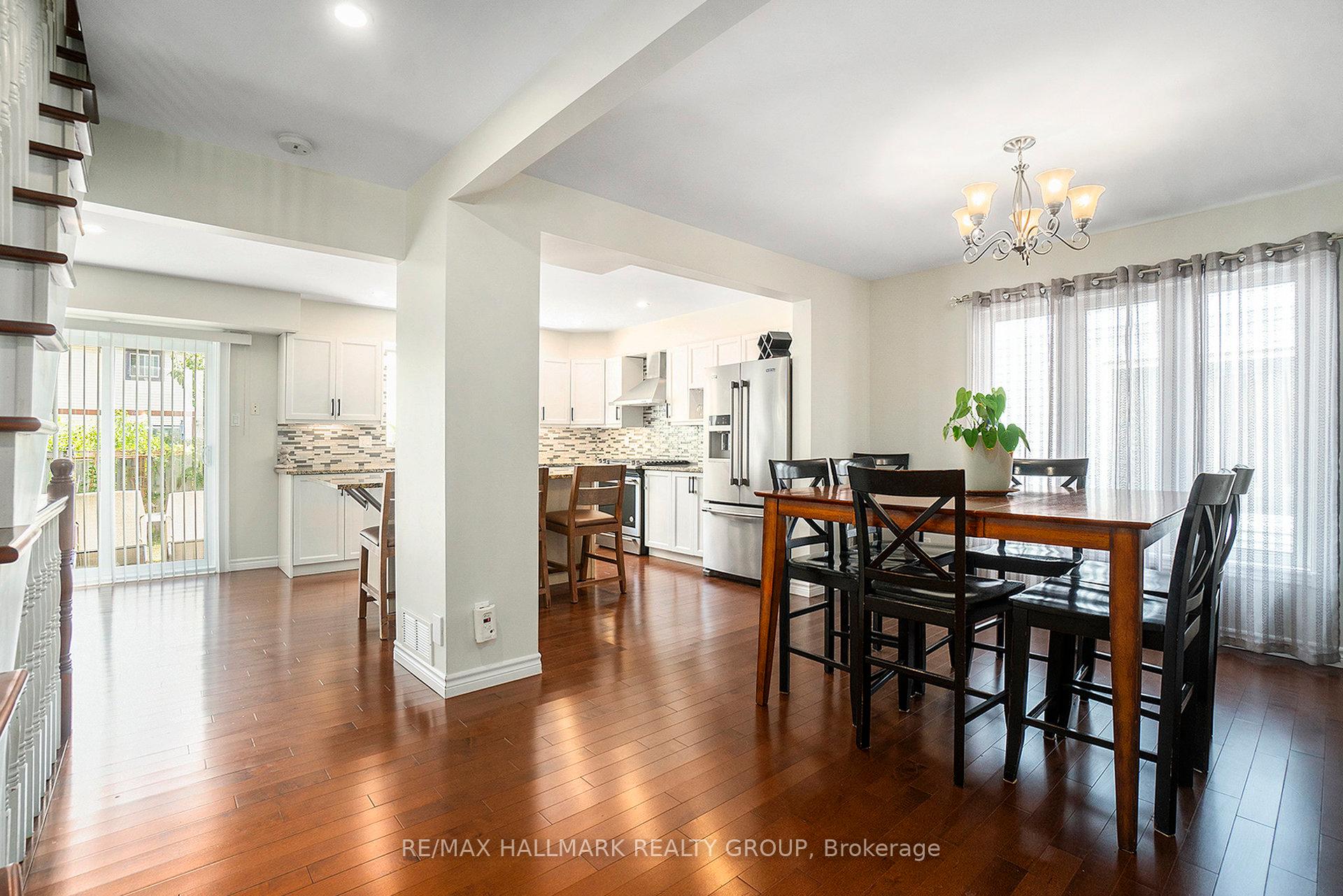 Photo 11 of 11 Ellisson Way, Ottawa, Hunt Club Park — HOMEH