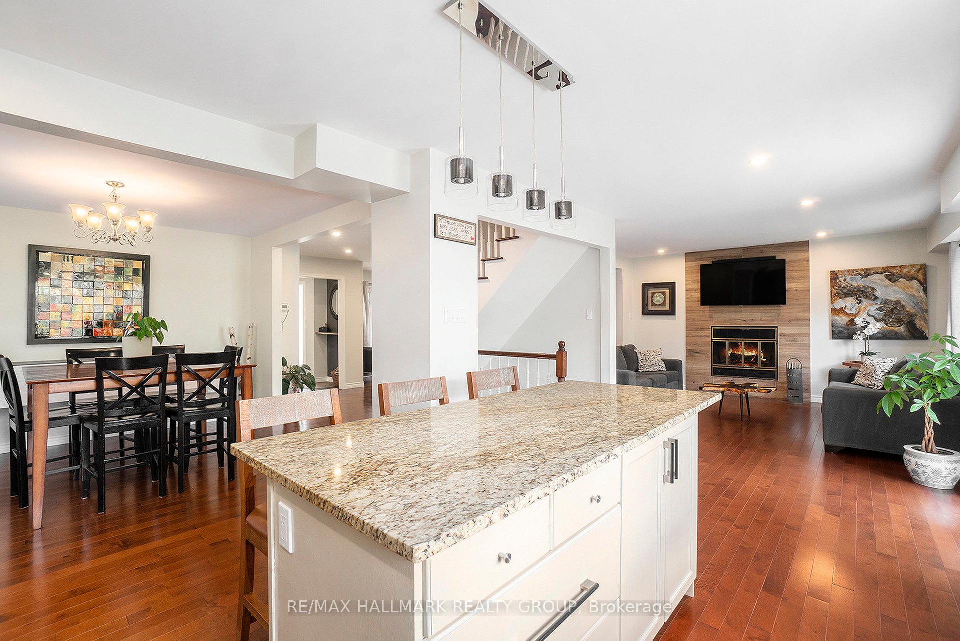 Photo 16 of 11 Ellisson Way, Ottawa, Hunt Club Park — HOMEH