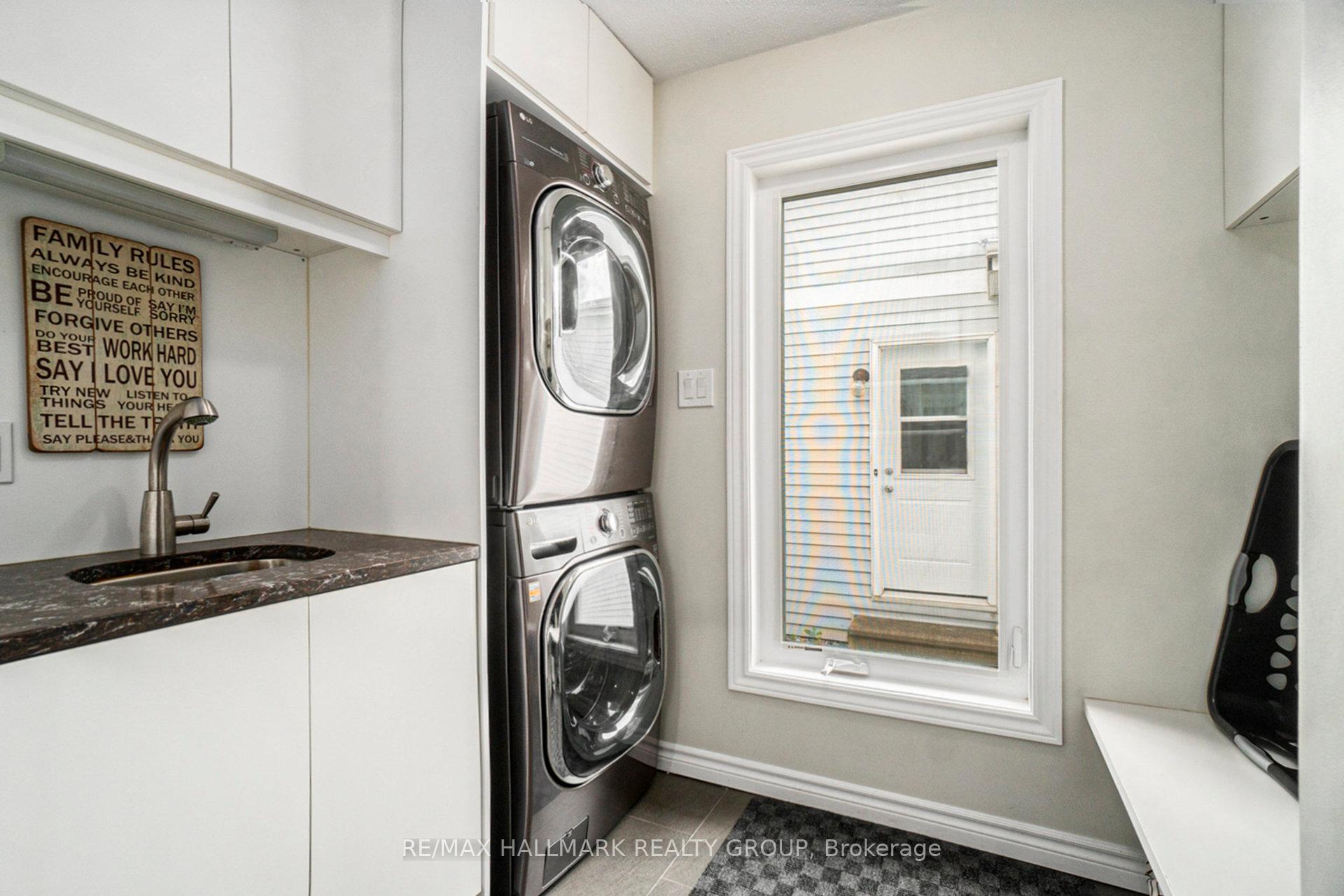 Photo 18 of 11 Ellisson Way, Ottawa, Hunt Club Park — HOMEH