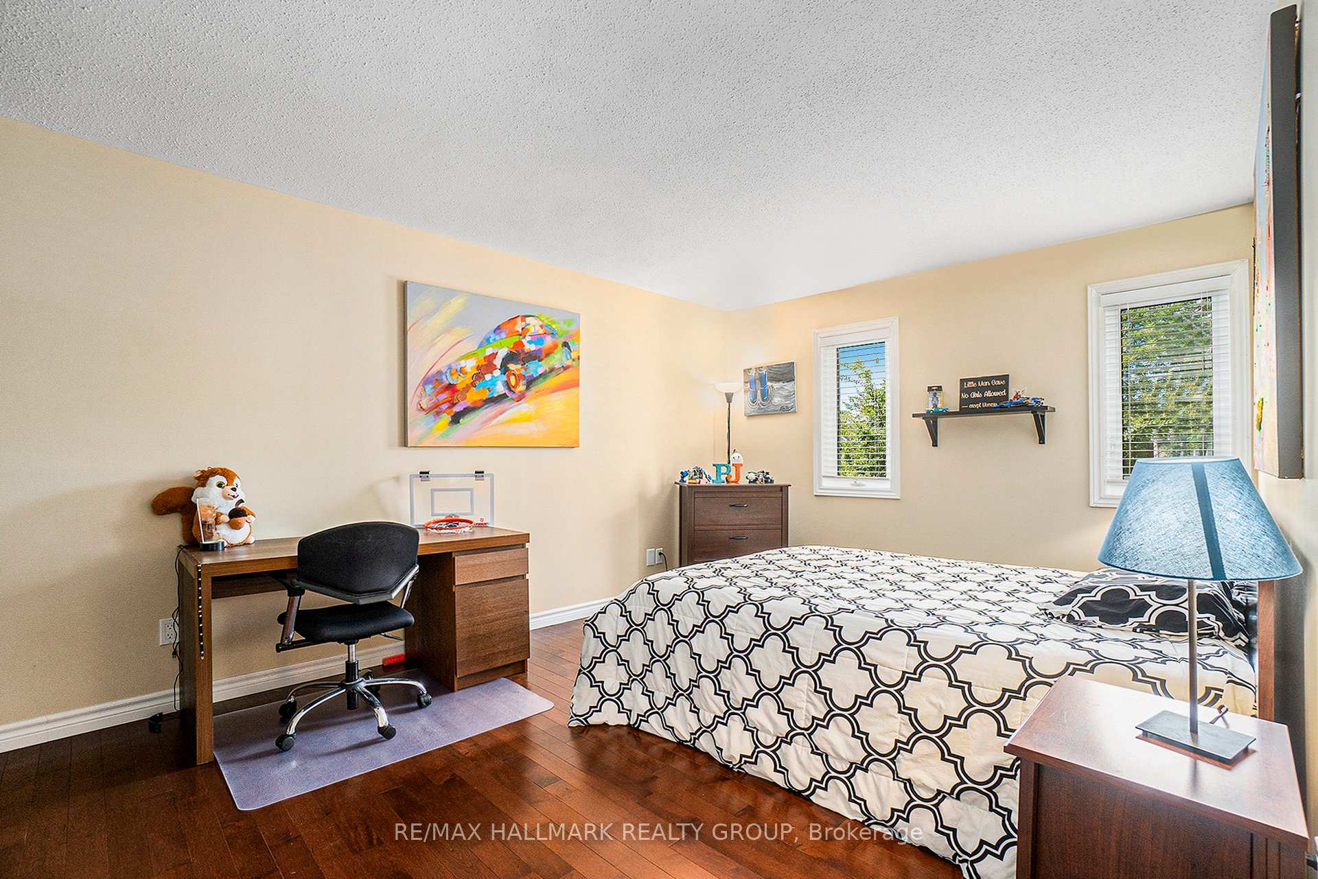Photo 24 of 11 Ellisson Way, Ottawa, Hunt Club Park — HOMEH